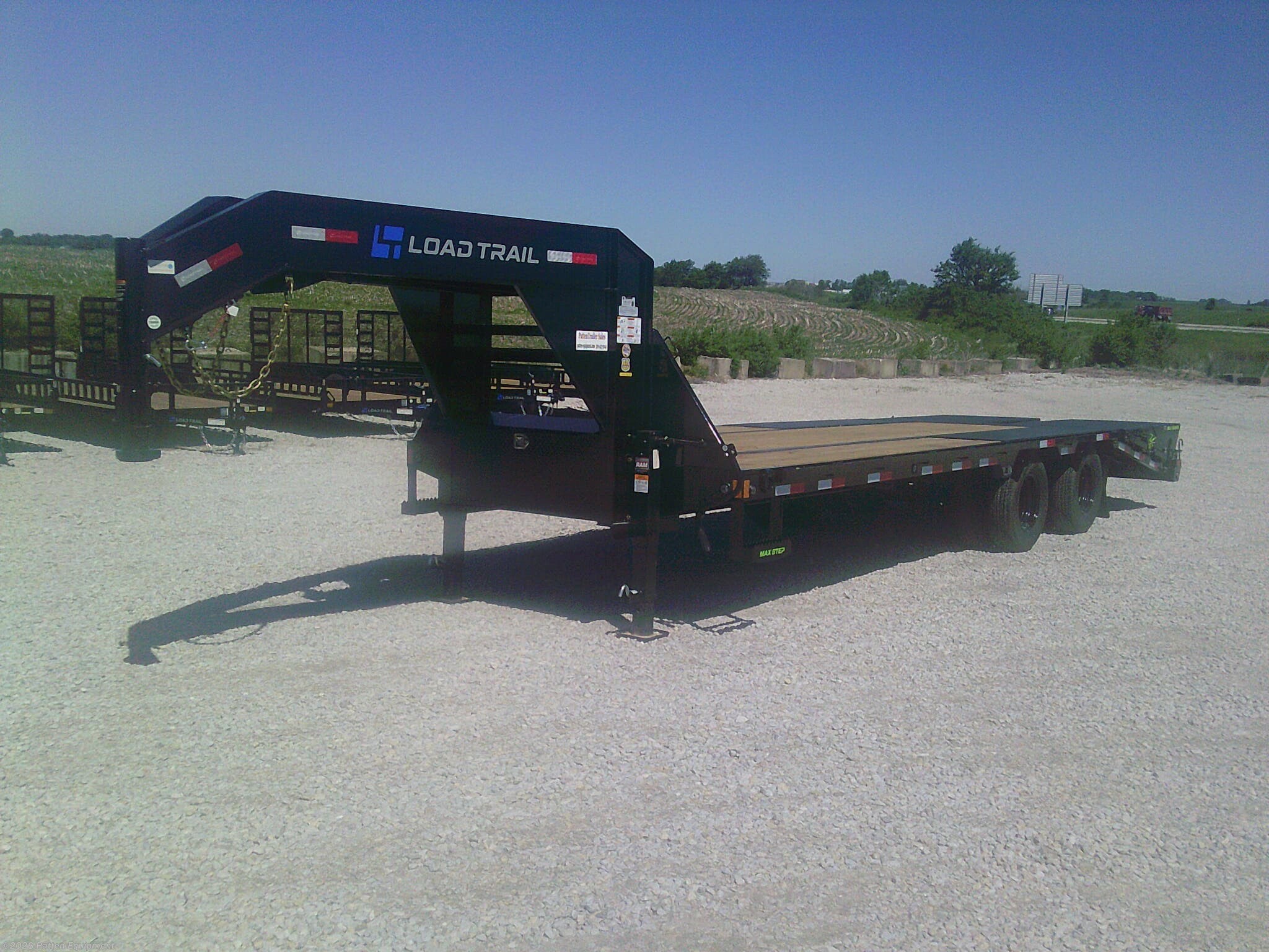 2026 Load Trail GP 102" x 25' Tandem Low-Pro Gooseneck Trailer 24K