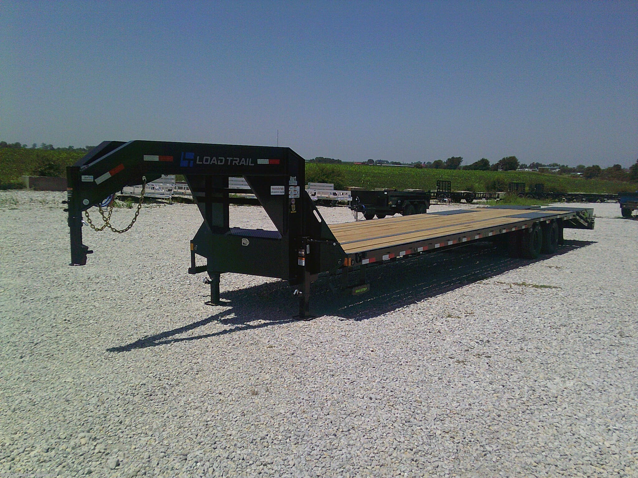 2027 Load Trail GP 102" x 40' Tandem Low-Pro GN w/Under Frame 25.9K