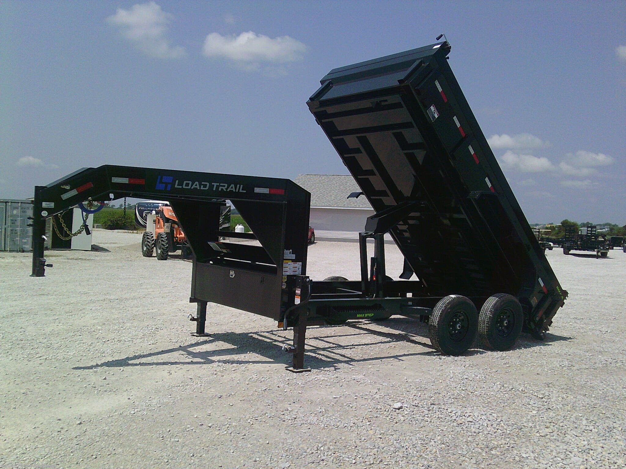 2027 Load Trail DG 83" x 14' Tandem Axle Gooseneck Low-Pro Dump Trail