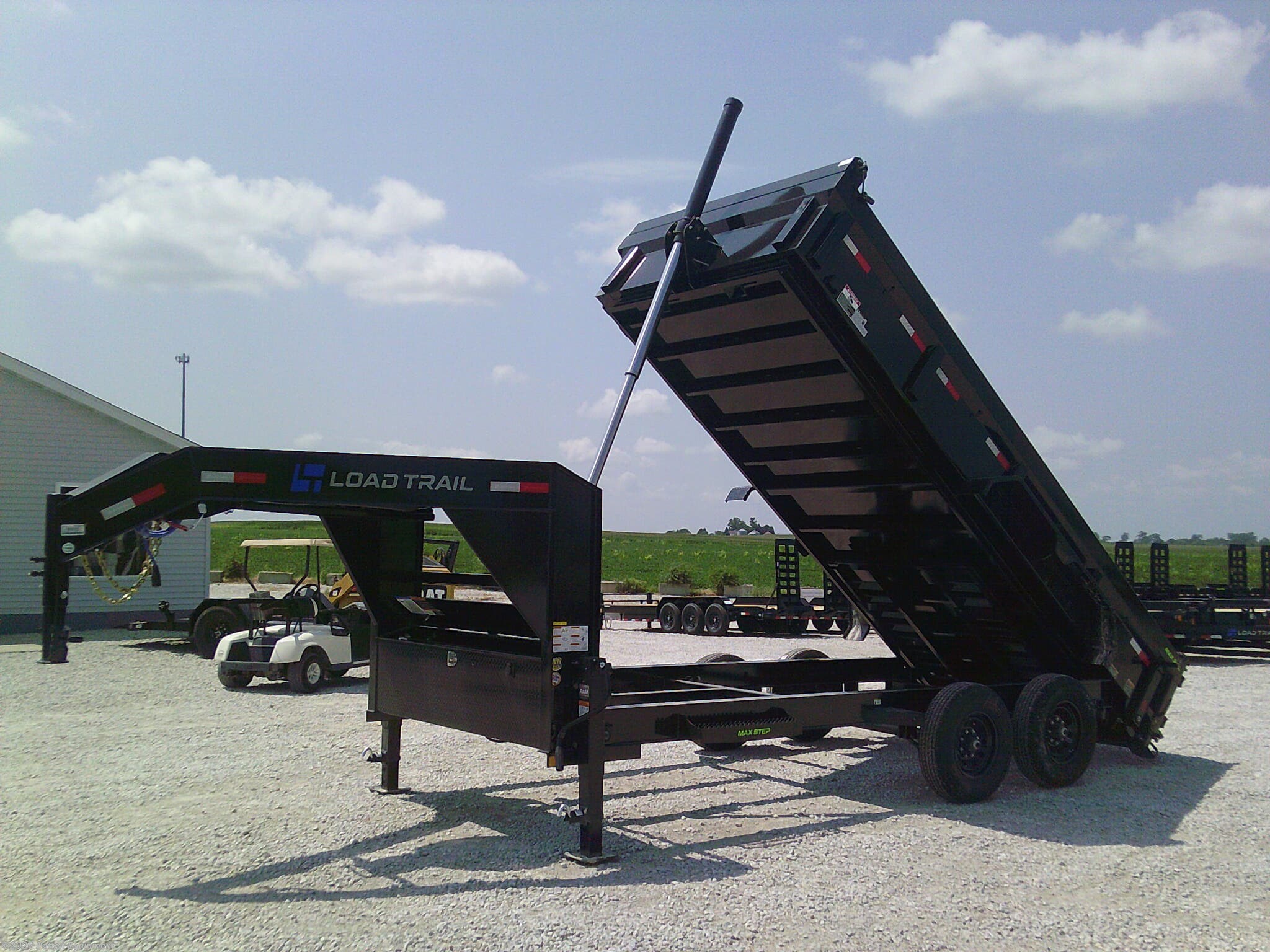 2027 Load Trail DG 83" x 16' Tandem Axle Gooseneck Low-Pro Dump Trail
