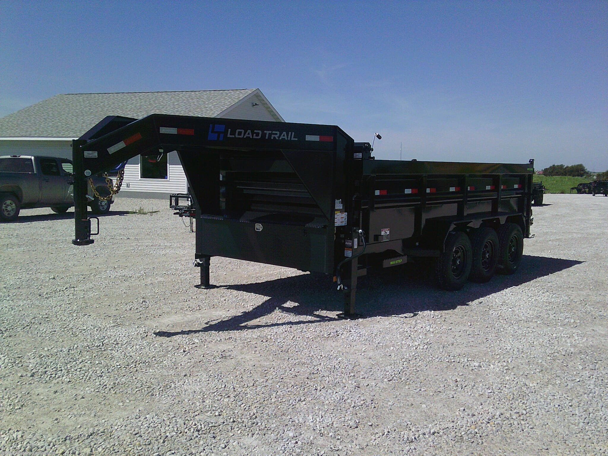 2027 Load Trail DG 83" x 16' Triple Axle Gooseneck Low-Pro Dump Trail