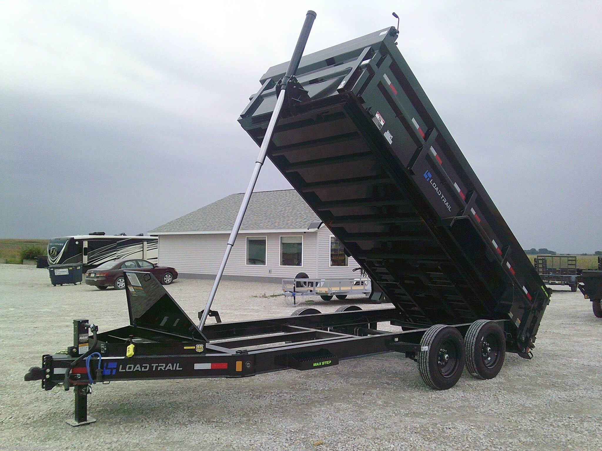 2027 Load Trail DL 83" x 16' Tandem Axle Dump Low-Pro Dump Trailer