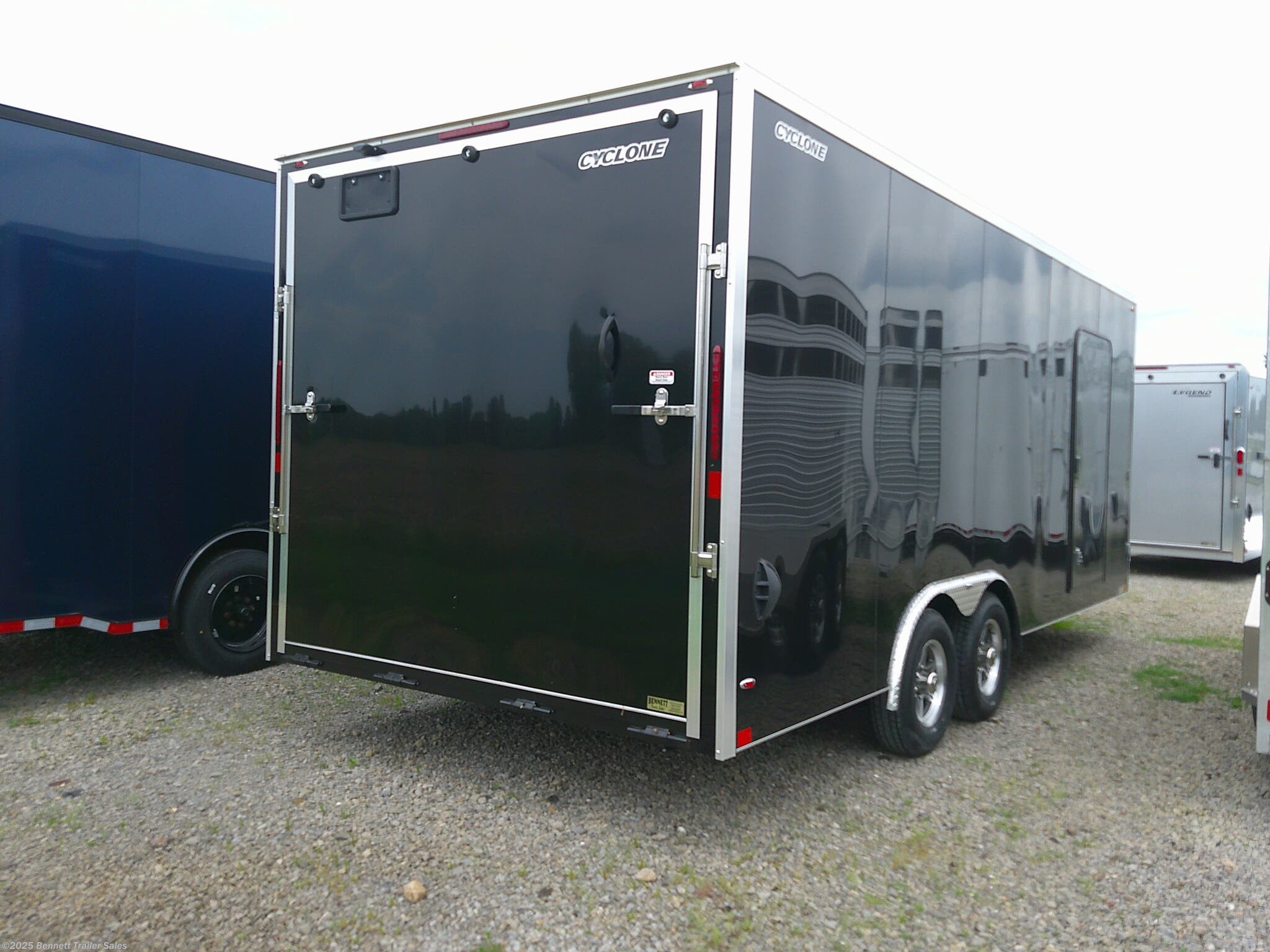 2025 Legend Trailers 8.5X22STVTA52 Cyclone