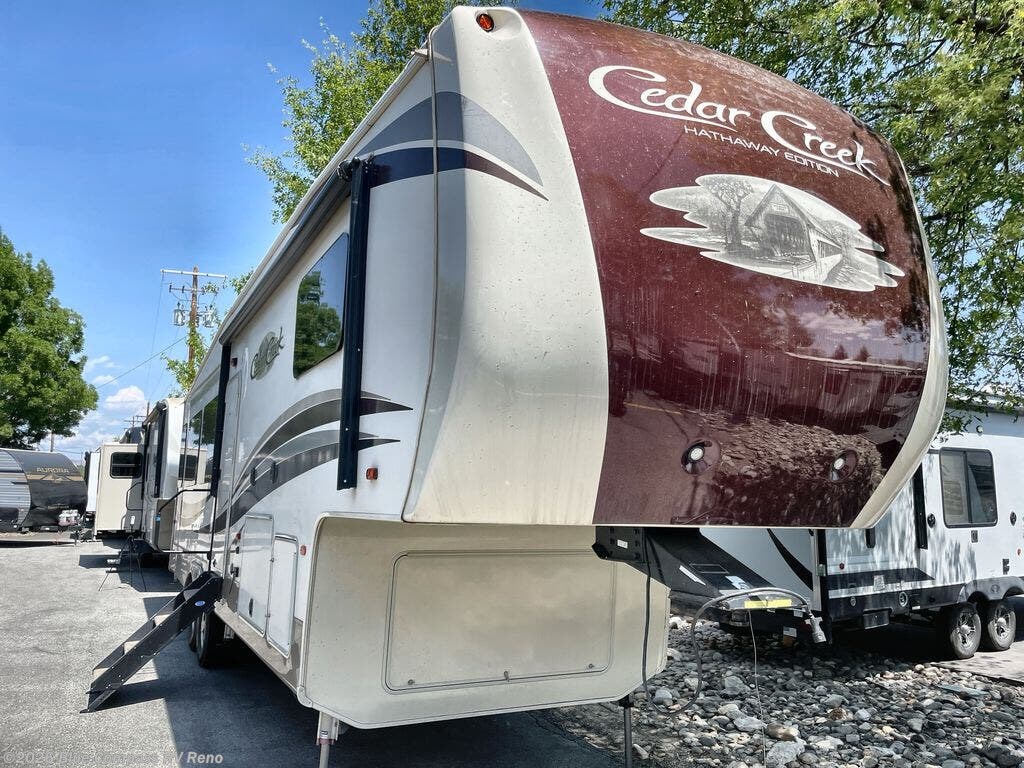 2018 Cedar Creek Hathaway Edition 34rl Hathaway by Forest River from Blue Compass RV Reno in Reno, Nevada