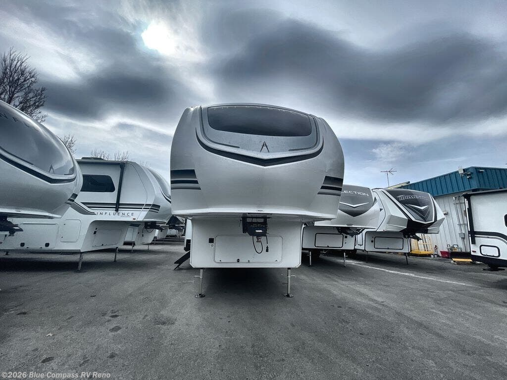New 2025 Grand Design Influence 3804DS available in Reno, Nevada