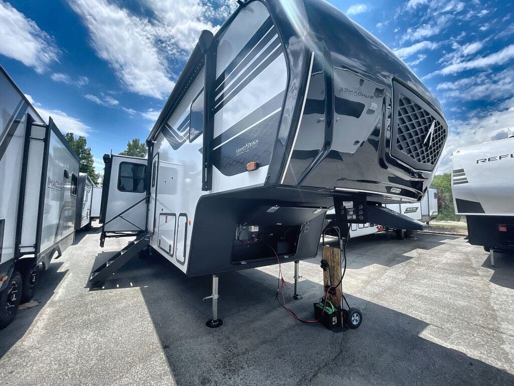 2026 Reflection 311BHS by Grand Design from Blue Compass RV Reno in Reno, Nevada