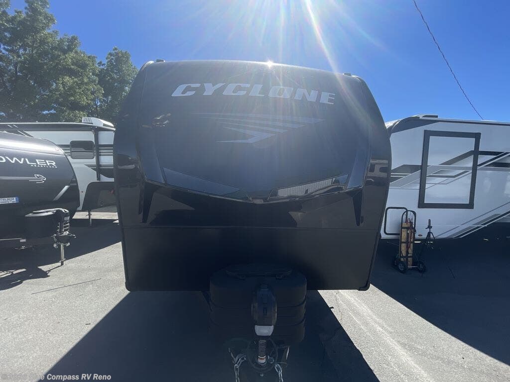 New 2027 Heartland Cyclone 2615 available in Reno, Nevada