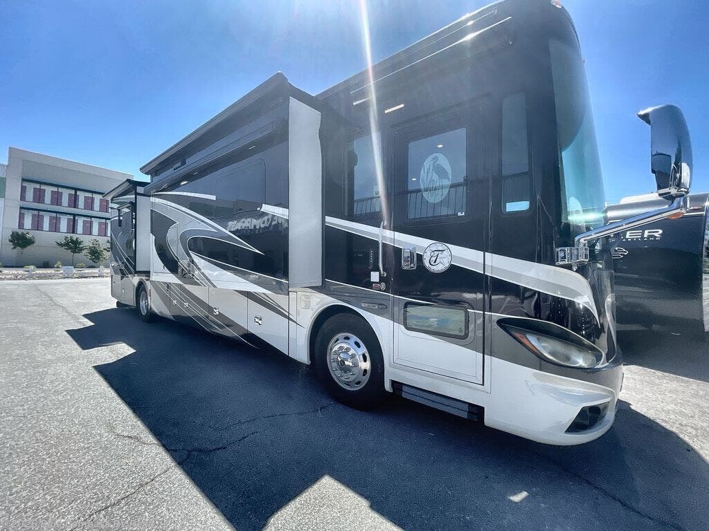 2016 Phaeton 40 QBH by Tiffin from Blue Compass RV Reno in Reno, Nevada