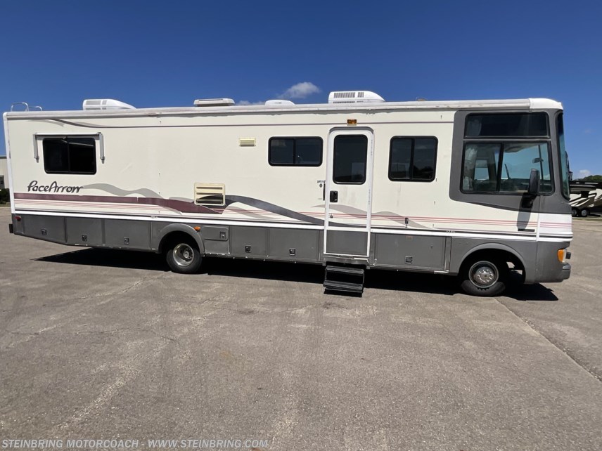 Used 1997 Fleetwood Pace Arrow 35U available in Garfield, Minnesota