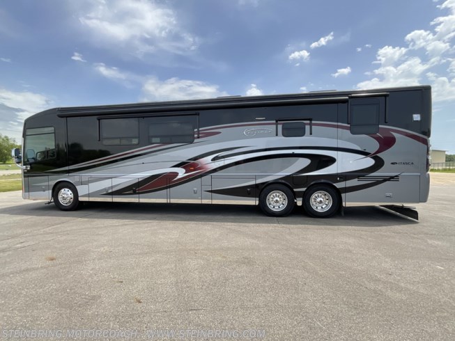 2015 Itasca Ellipse 42QD - Used Class A For Sale by Steinbring Motorcoach in Garfield, Minnesota