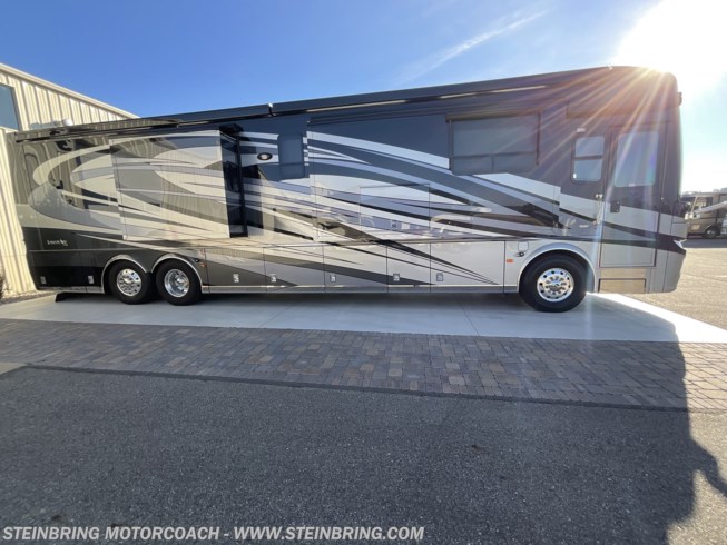 2016 London Aire 4553 by Newmar from Steinbring Motorcoach in Garfield, Minnesota