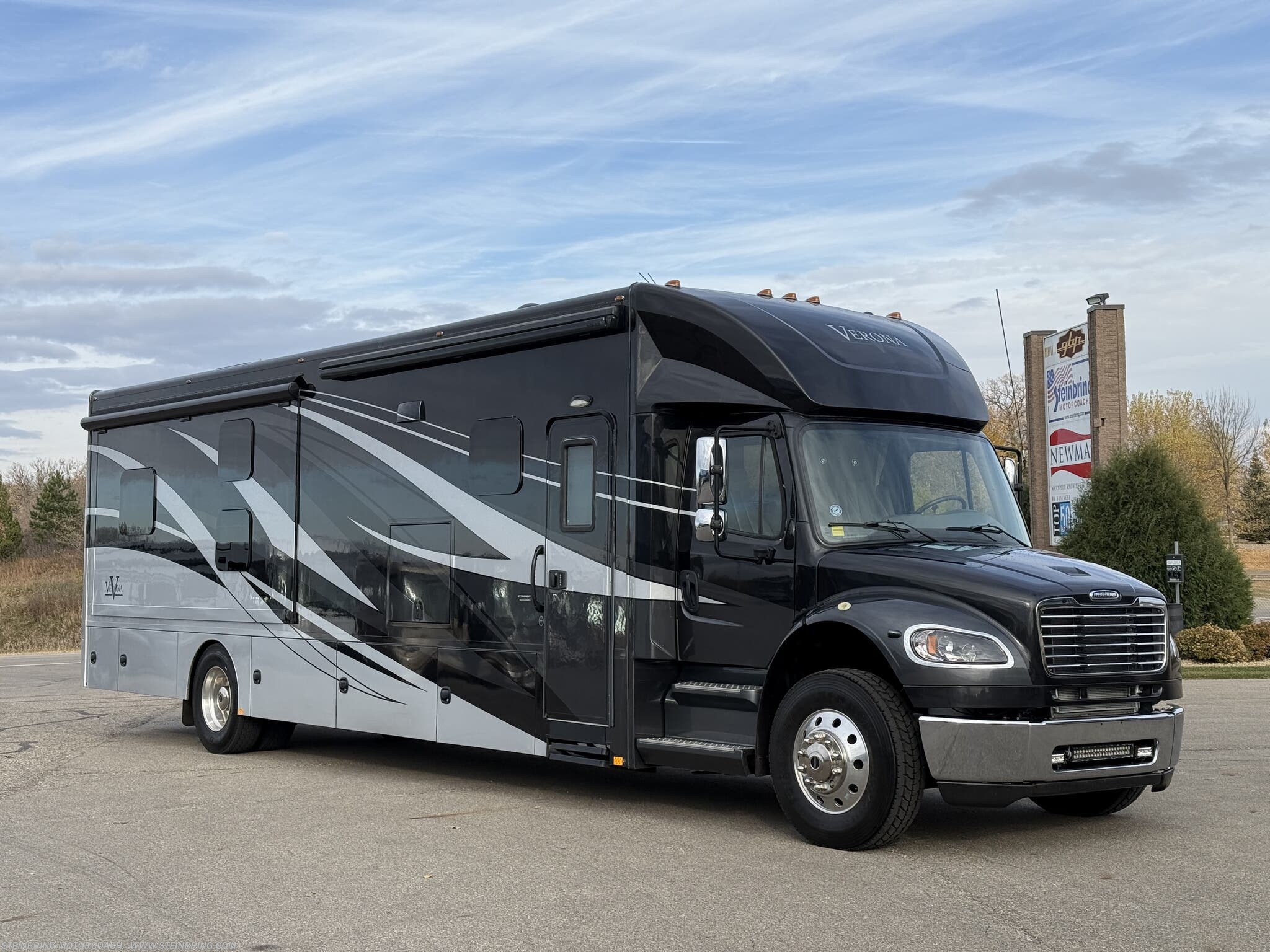2020 Renegade RV Verona 40VBH