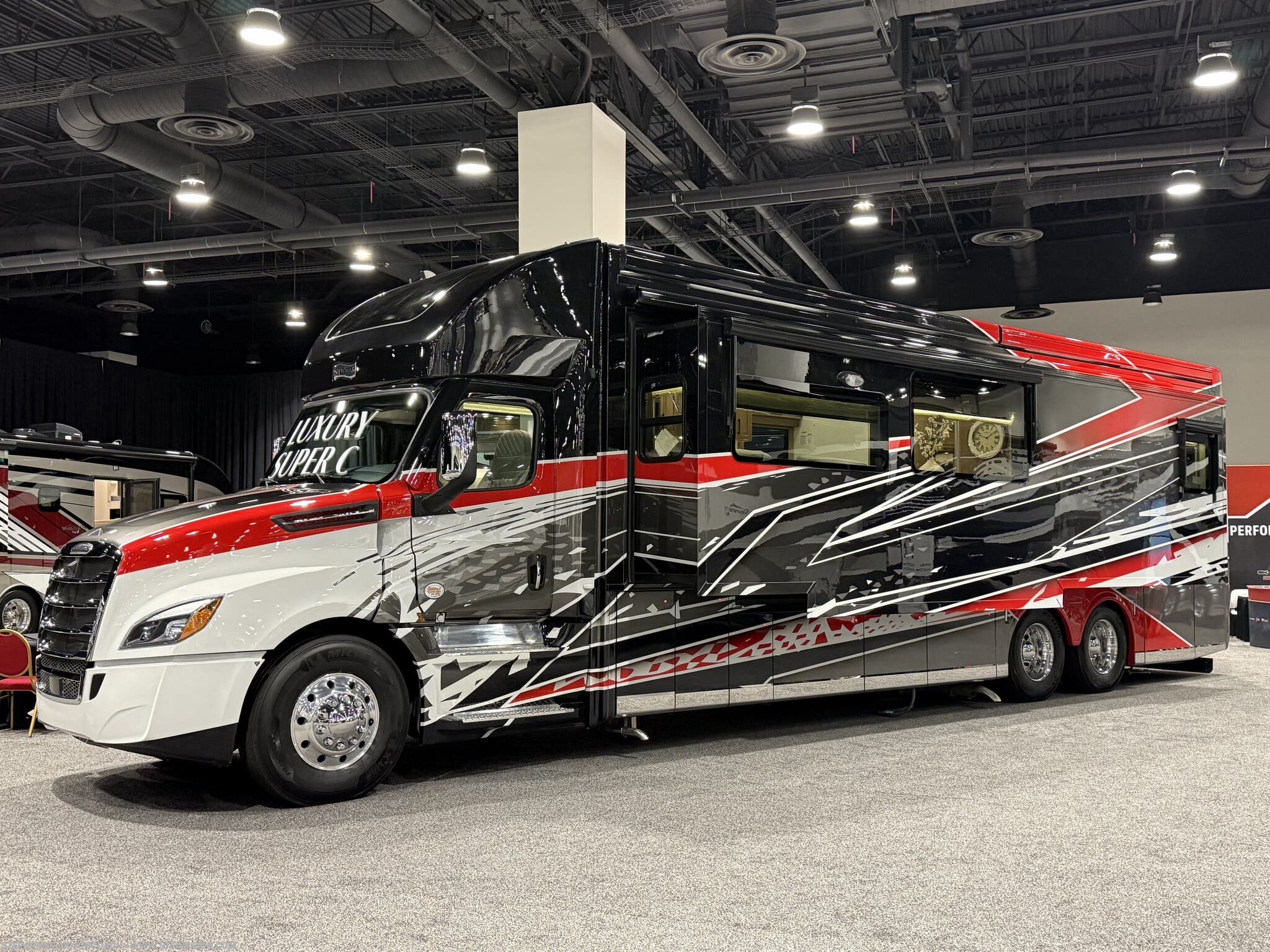 New 2026 Newmar Summit Aire available in Garfield, Minnesota