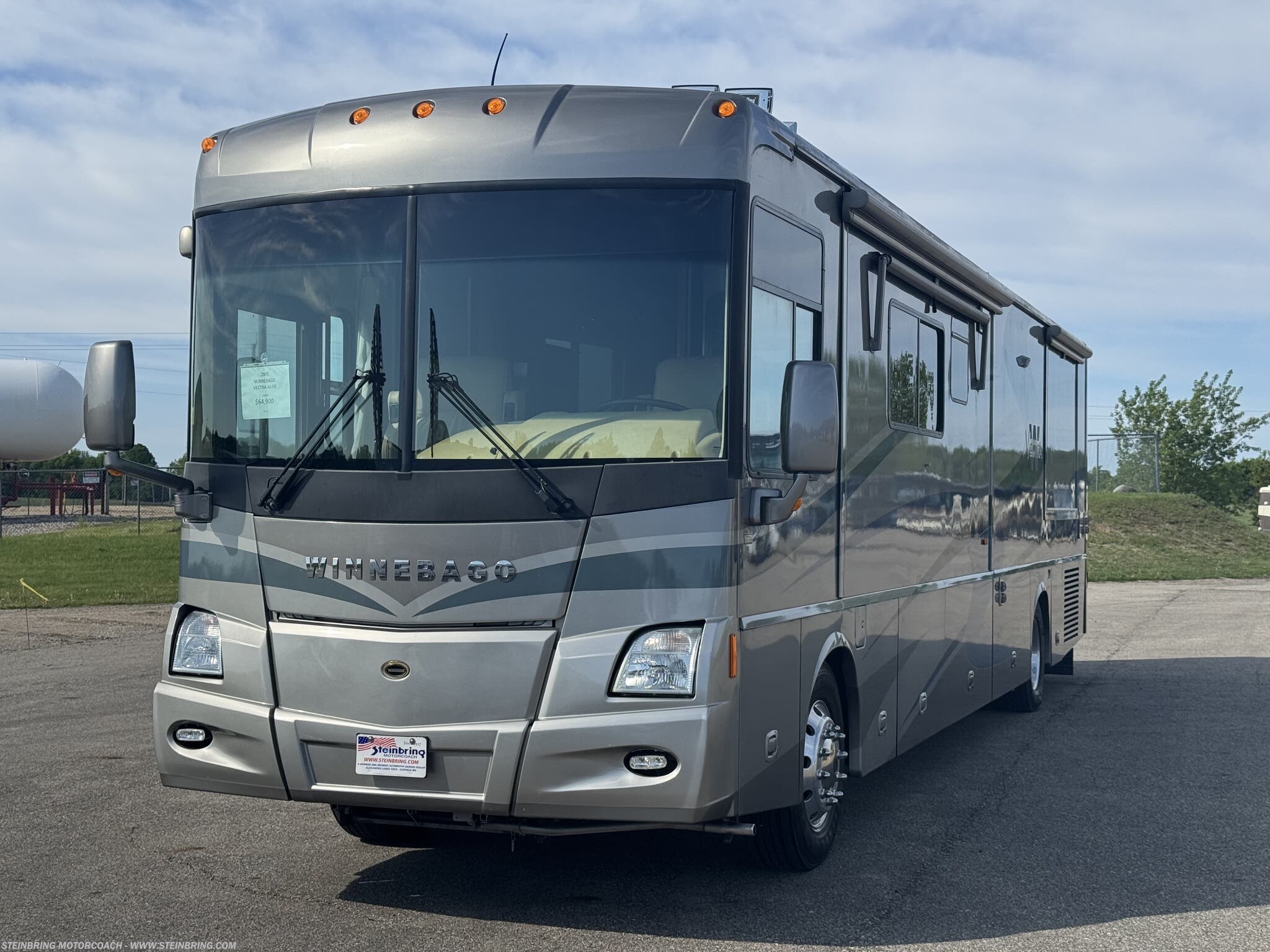 2005 Winnebago Vectra 40FD