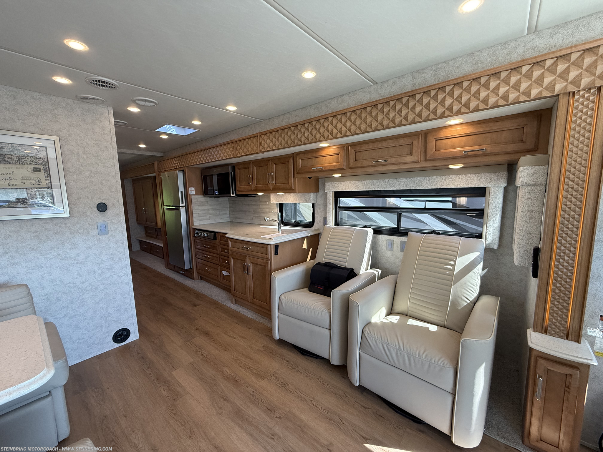 2023 Newmar Bay Star 3225 SOLD - Used Class A for sale by Steinbring Motorcoach in Garfield, Minnesota