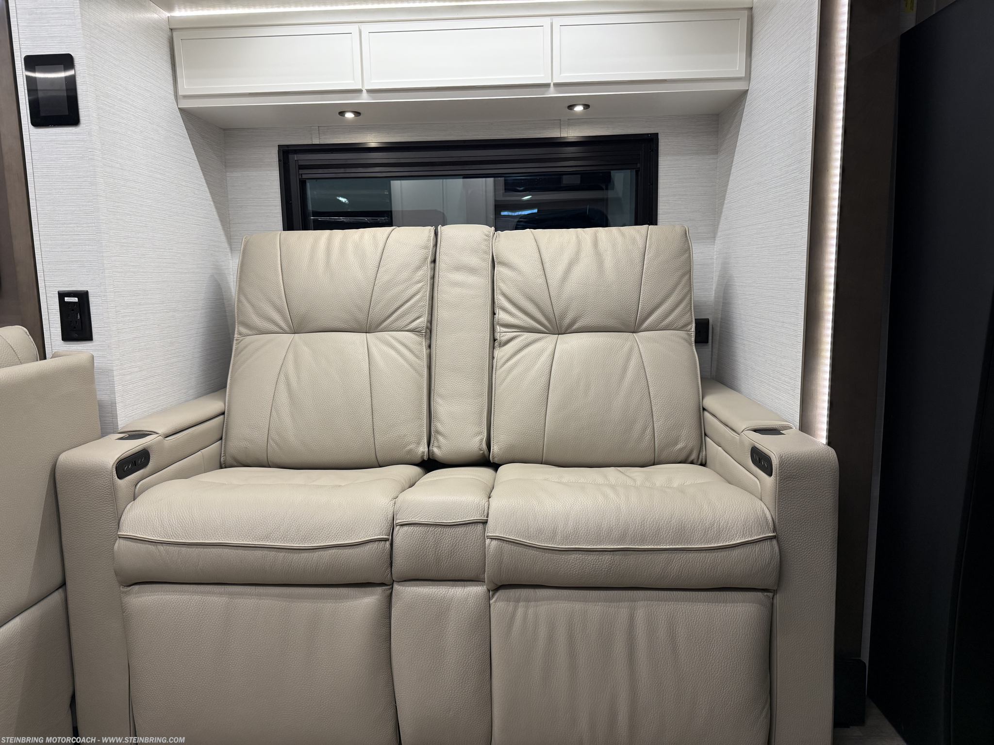 2026 Freedom Aire 2515 by Newmar from Steinbring Motorcoach in Garfield, Minnesota