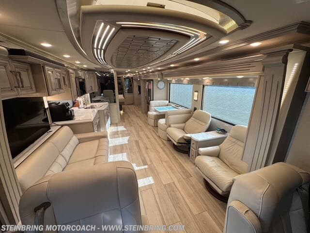 2023 Newmar London Aire 4551 SOLD