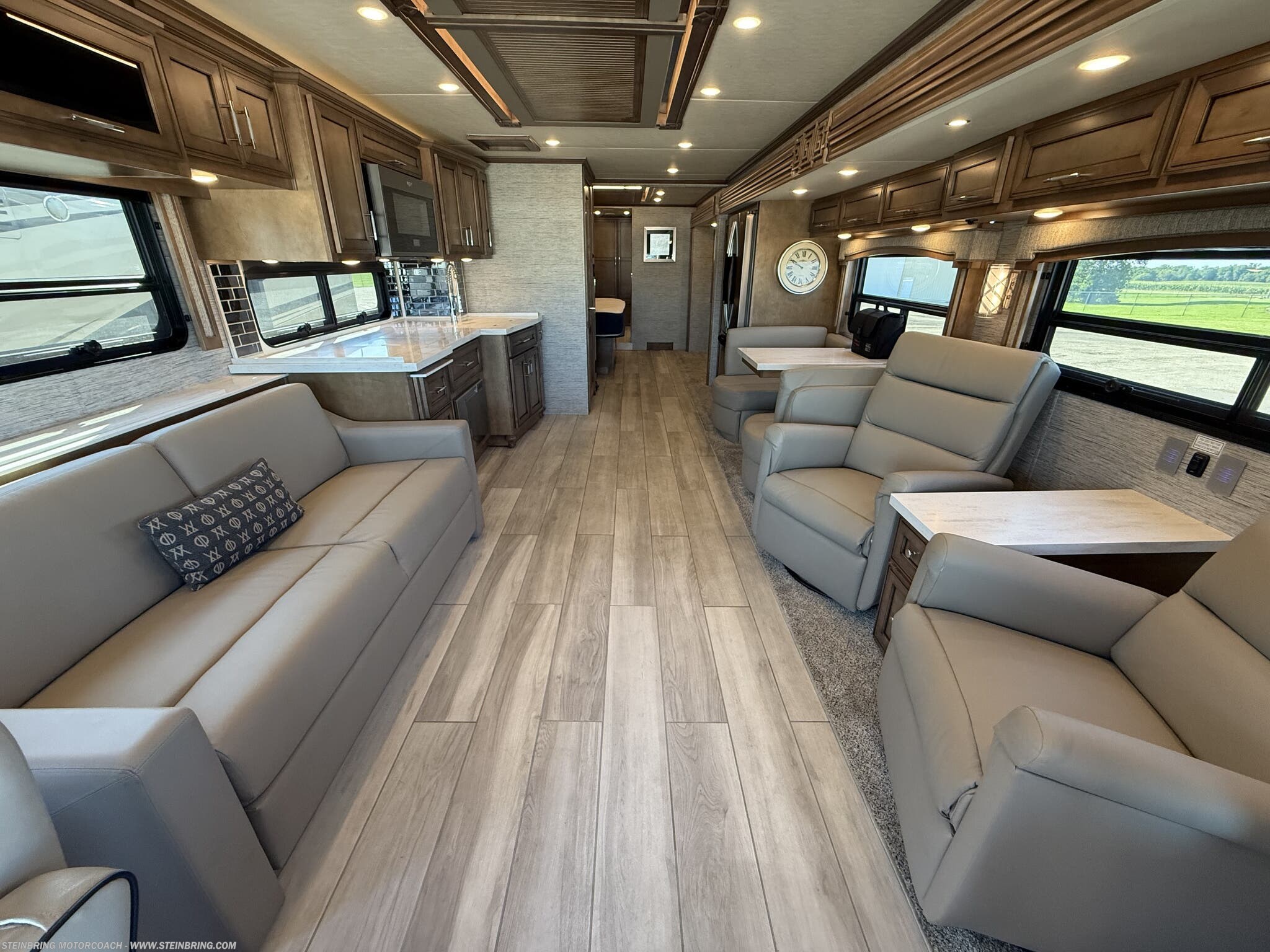 2021 Newmar Ventana 4369 - Used Class A for sale by Steinbring Motorcoach in Garfield, Minnesota