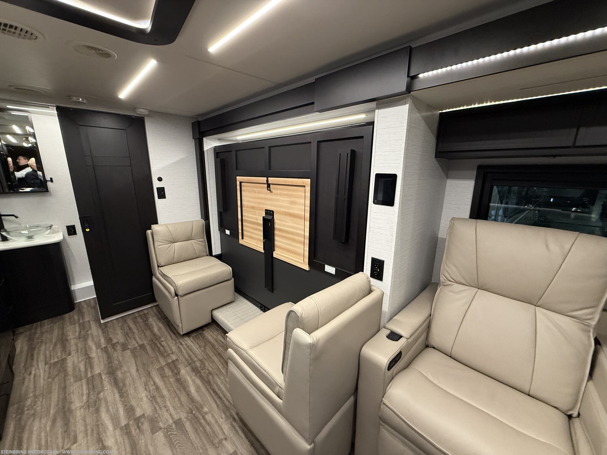 2026 Newmar Freedom Aire 2515