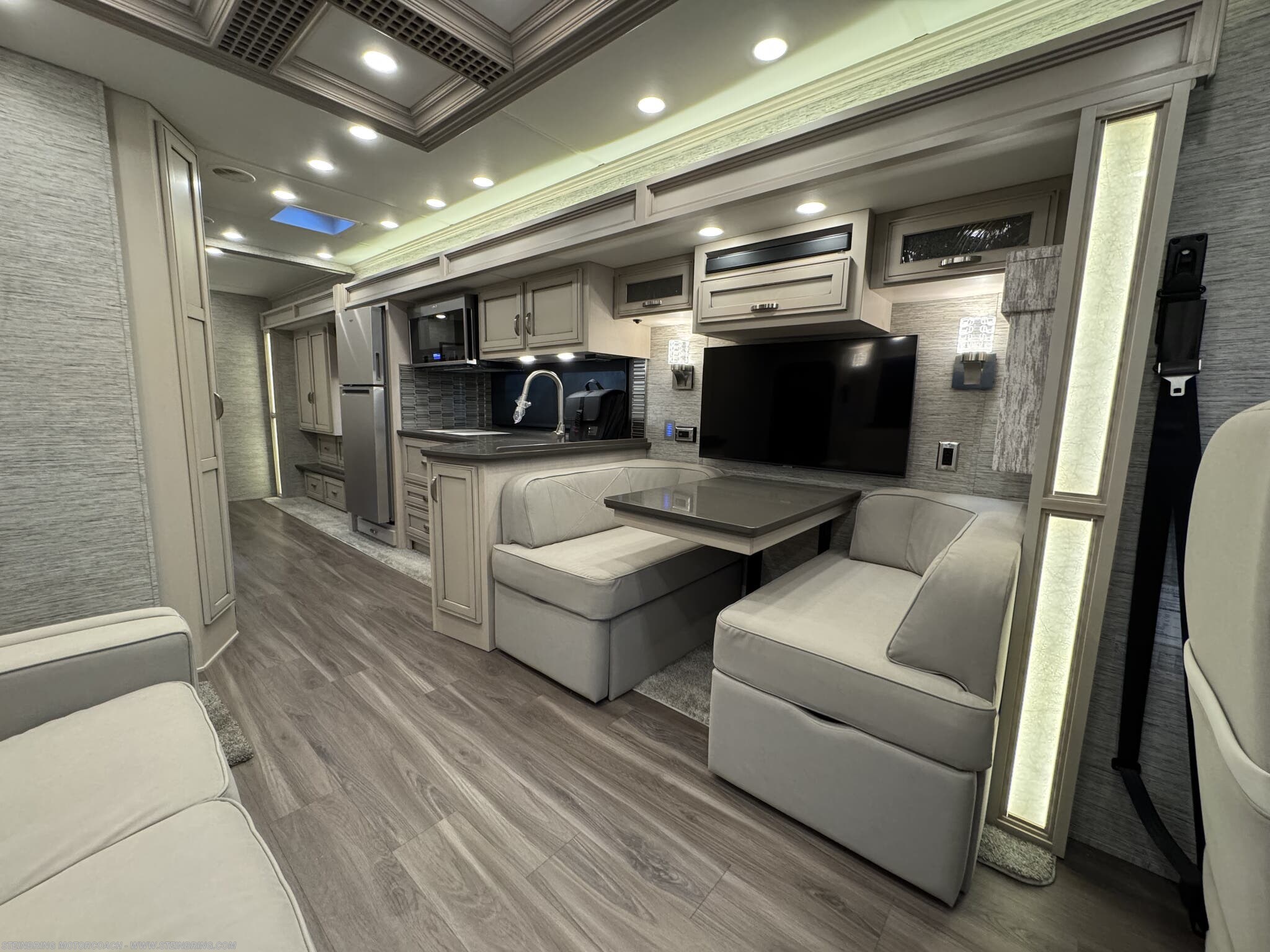 2023 Newmar Canyon Star 3947 - Used Class A For Sale by Steinbring Motorcoach in Garfield, Minnesota features Bunk Beds