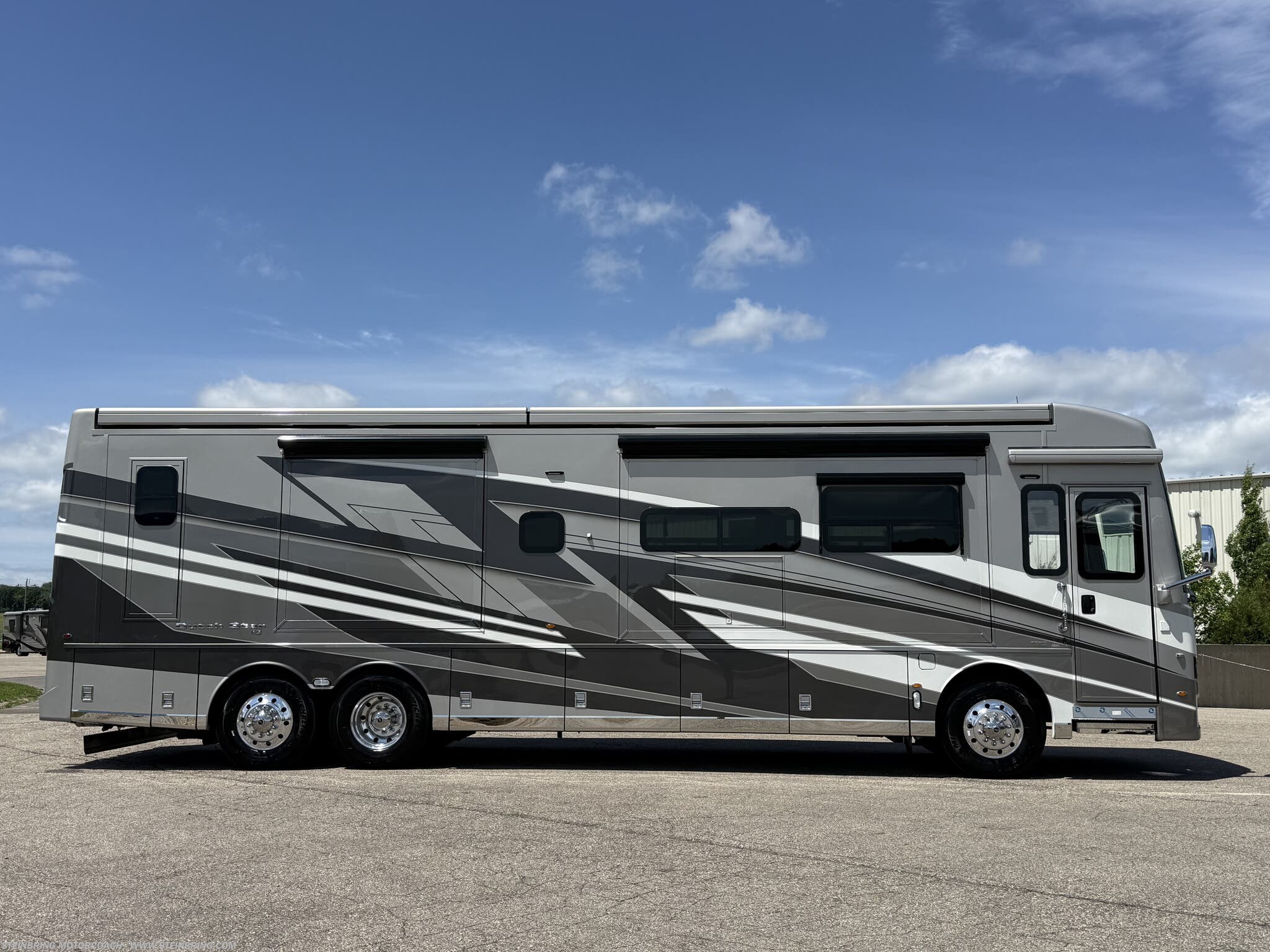 New 2027 Newmar Dutch Star 4081 (Spartan) available in Garfield, Minnesota