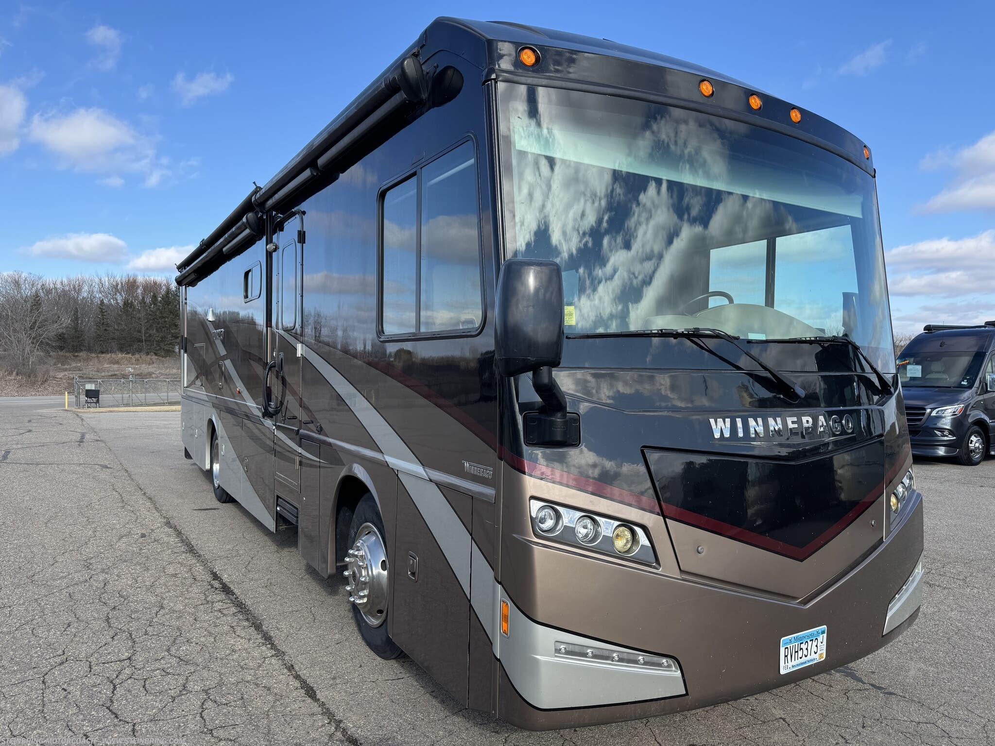 2018 Winnebago Forza 34T