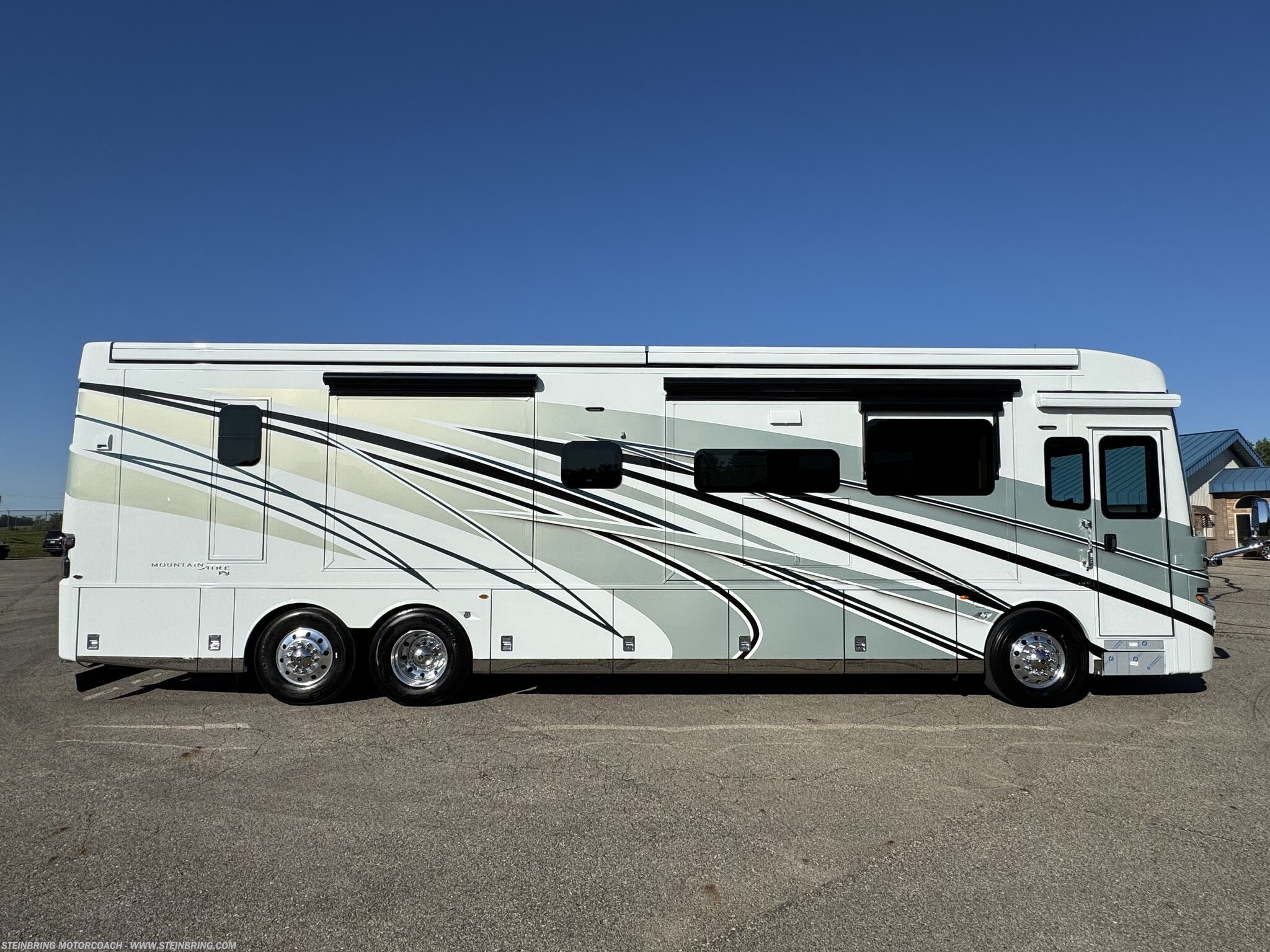 2027 Mountain Aire 4118 by Newmar from Steinbring Motorcoach in Garfield, Minnesota