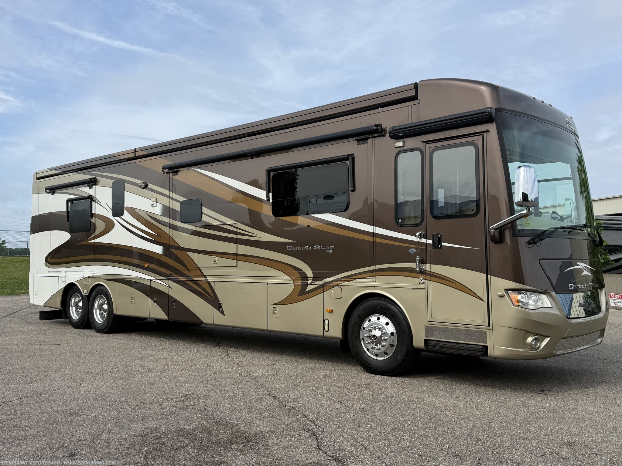 Used 2015 Newmar Dutch Star 4360 available in Garfield, Minnesota