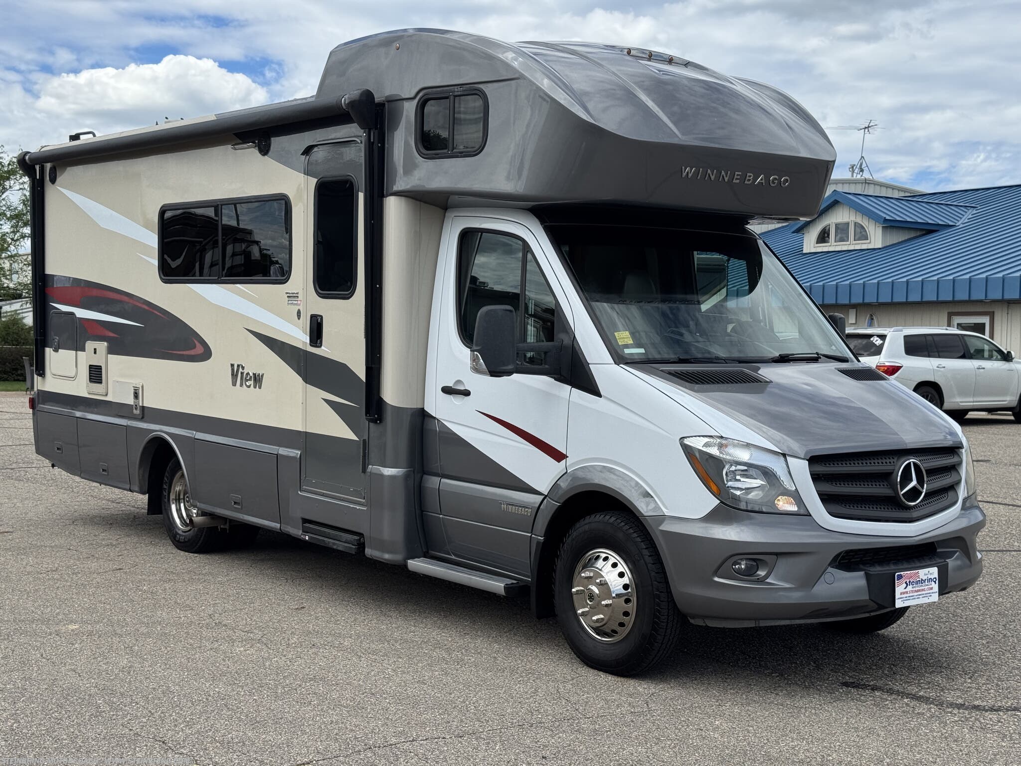 2019 View 24D by Winnebago from Steinbring Motorcoach in Garfield, Minnesota