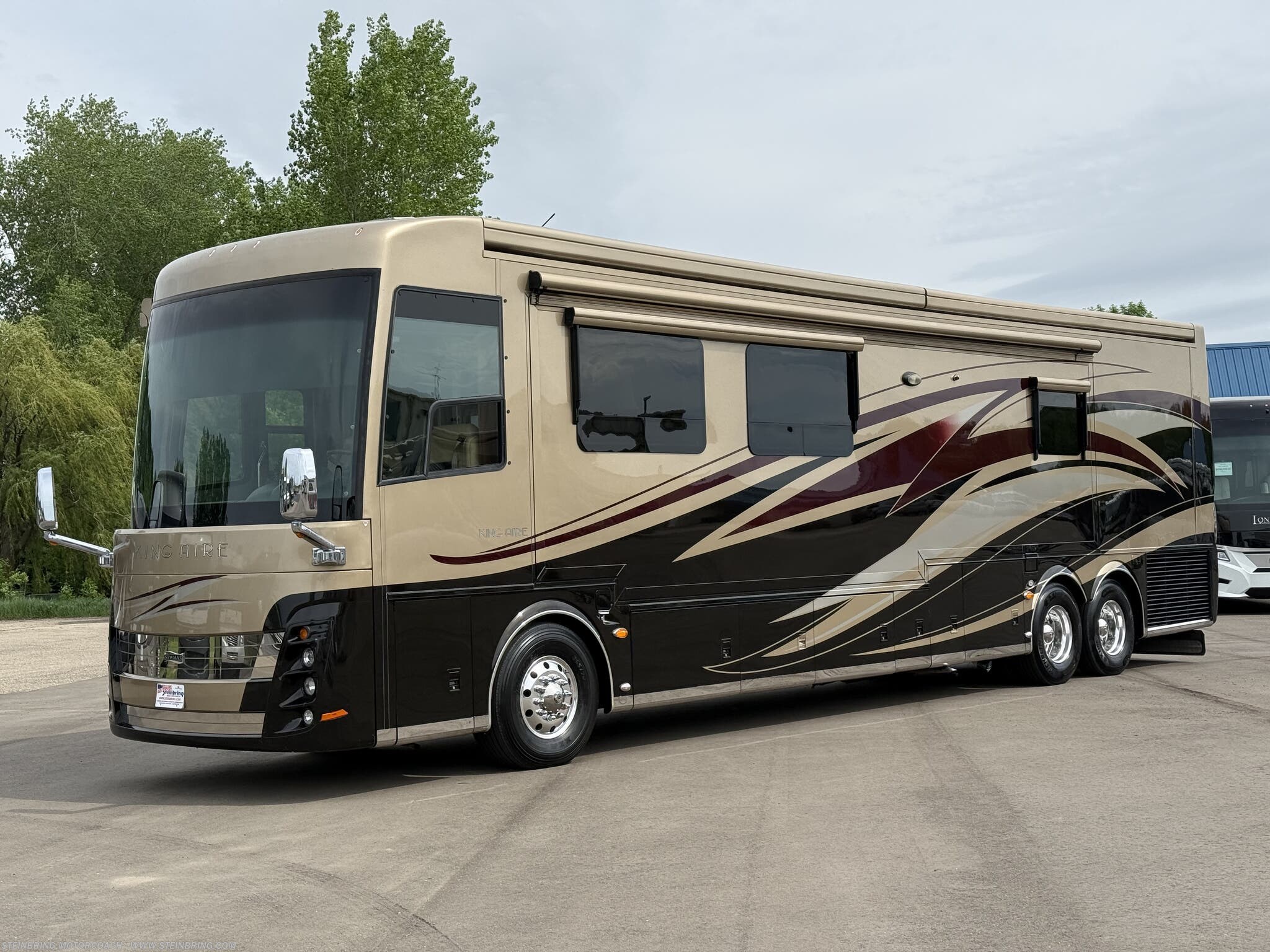 2012 Newmar King Aire 4584