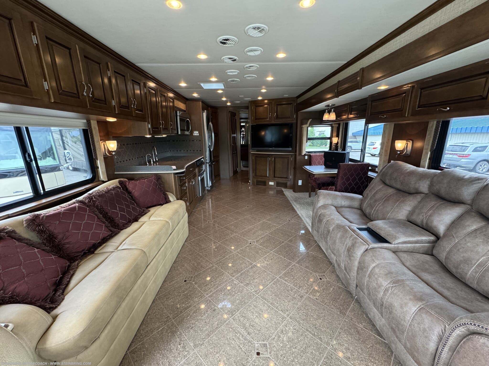 2012 Newmar Ventana 4333 - Used Class A For Sale by Steinbring Motorcoach in Garfield, Minnesota