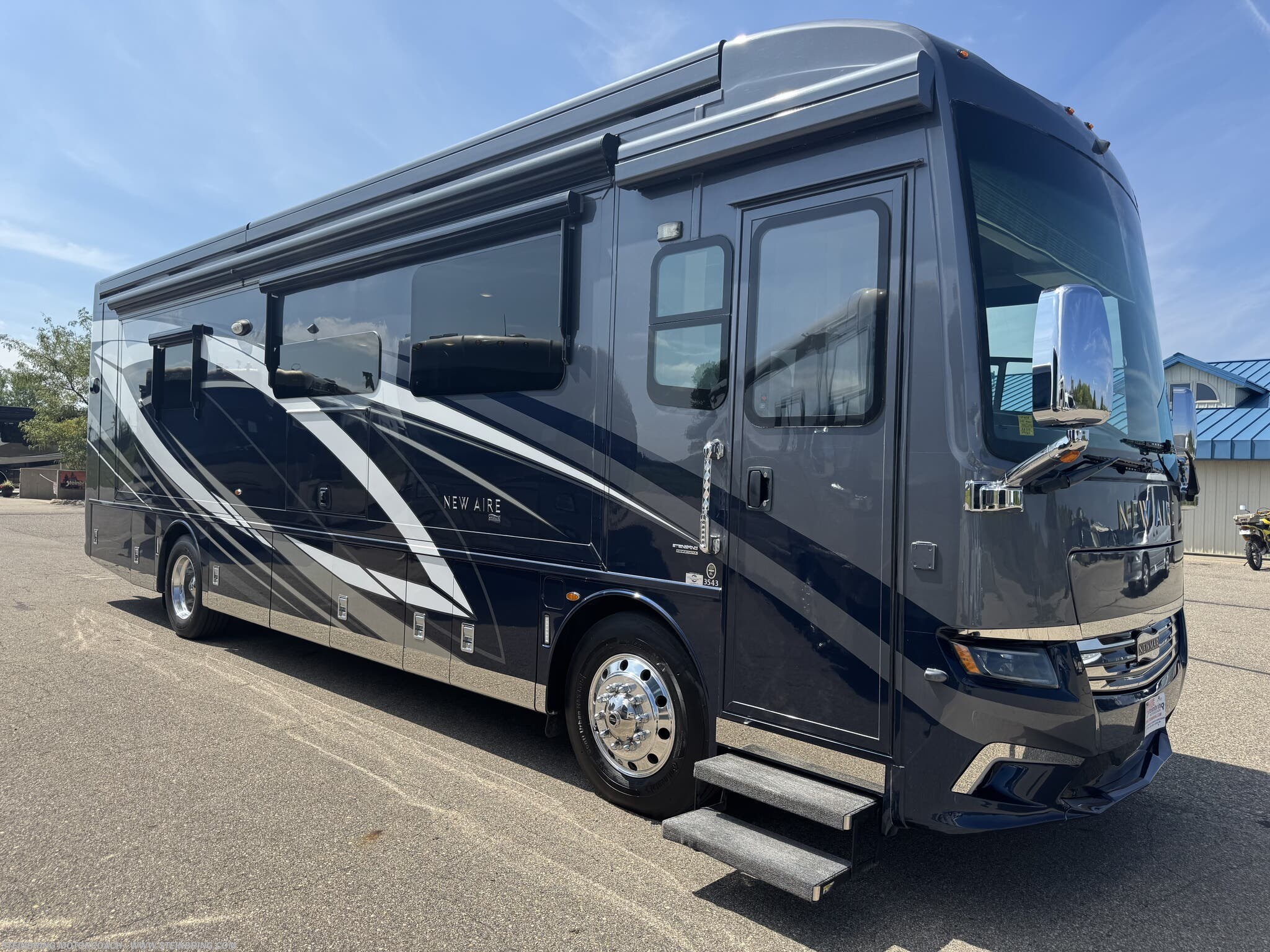 2020 Newmar Dutch Star 3709