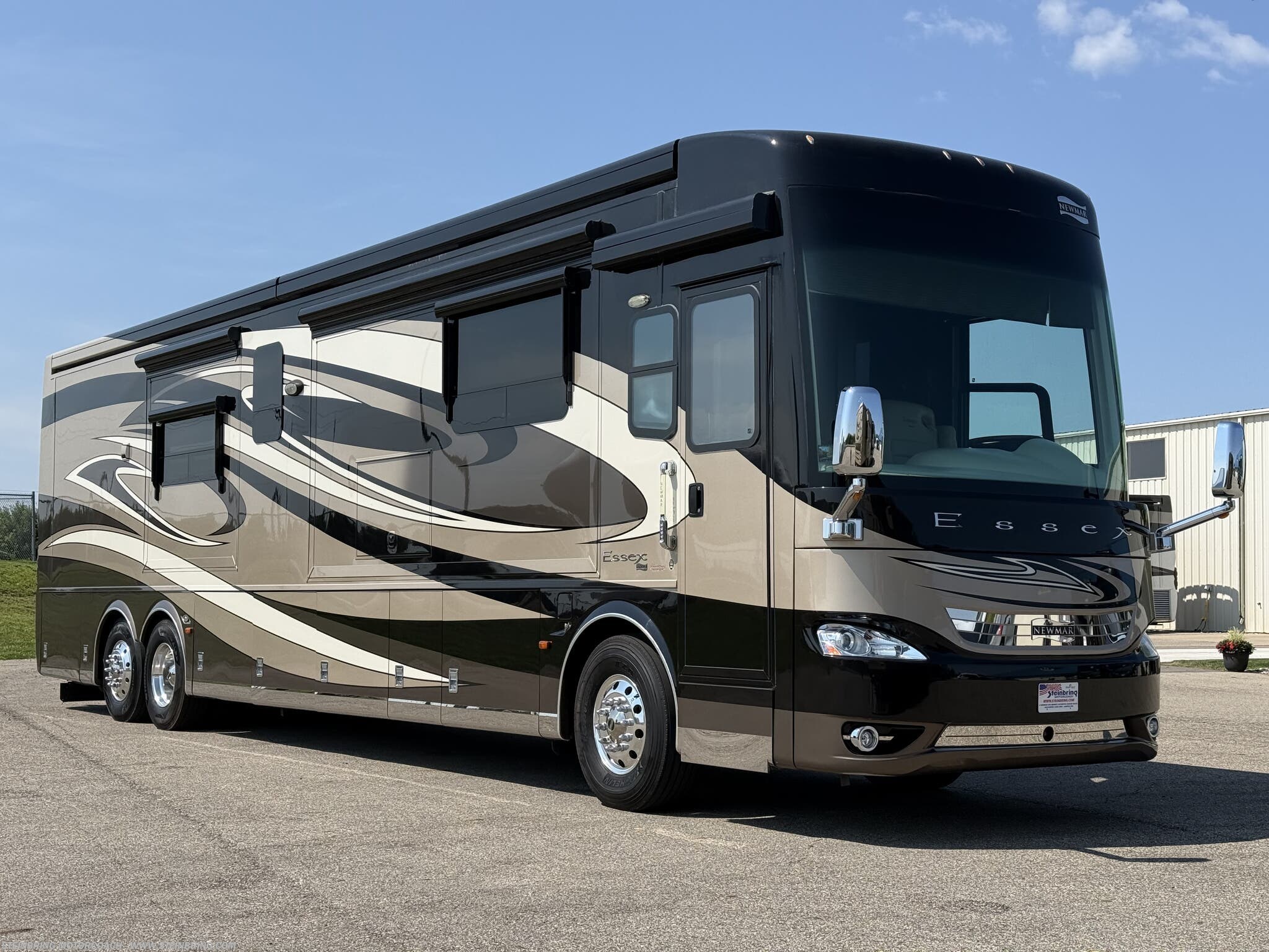 2017 Newmar Essex 4519