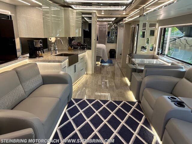 2021 King Aire 4531 by Newmar from Steinbring Motorcoach in Garfield, Minnesota