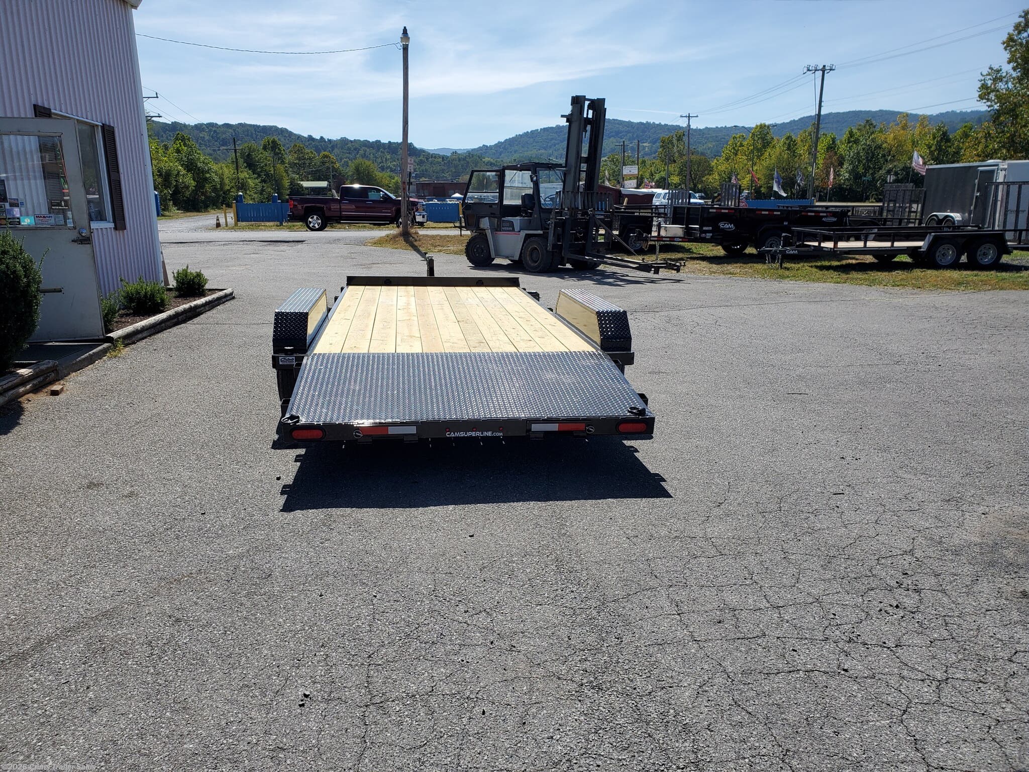 2026 3.5CAM18CH by CAM Superline from Crims Trailer Sales in Front Royal, Virginia