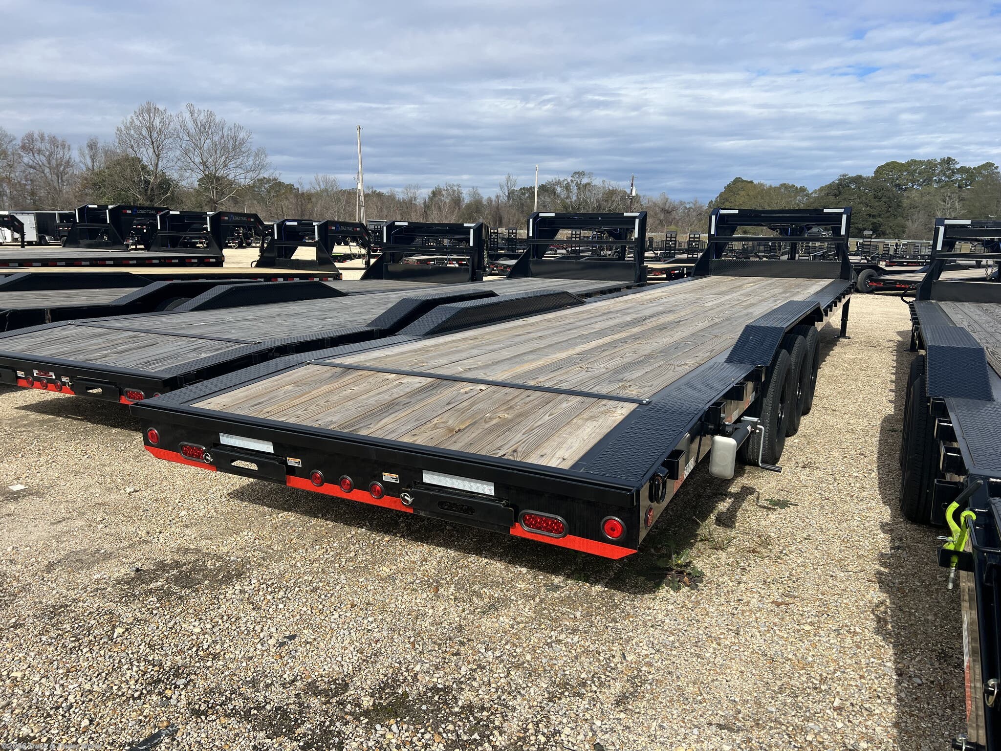 2025 GC 102" x 36' Triple Gooseneck Equipment Trailer by Load Trail from Truck & Trailer World in Denham Springs, Louisiana