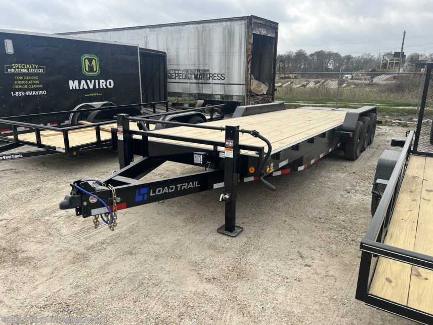 New 2025 Load Trail CH 83&quot; x 26&apos; Triple Axle Equipment Trailer available in Denham Springs, Louisiana