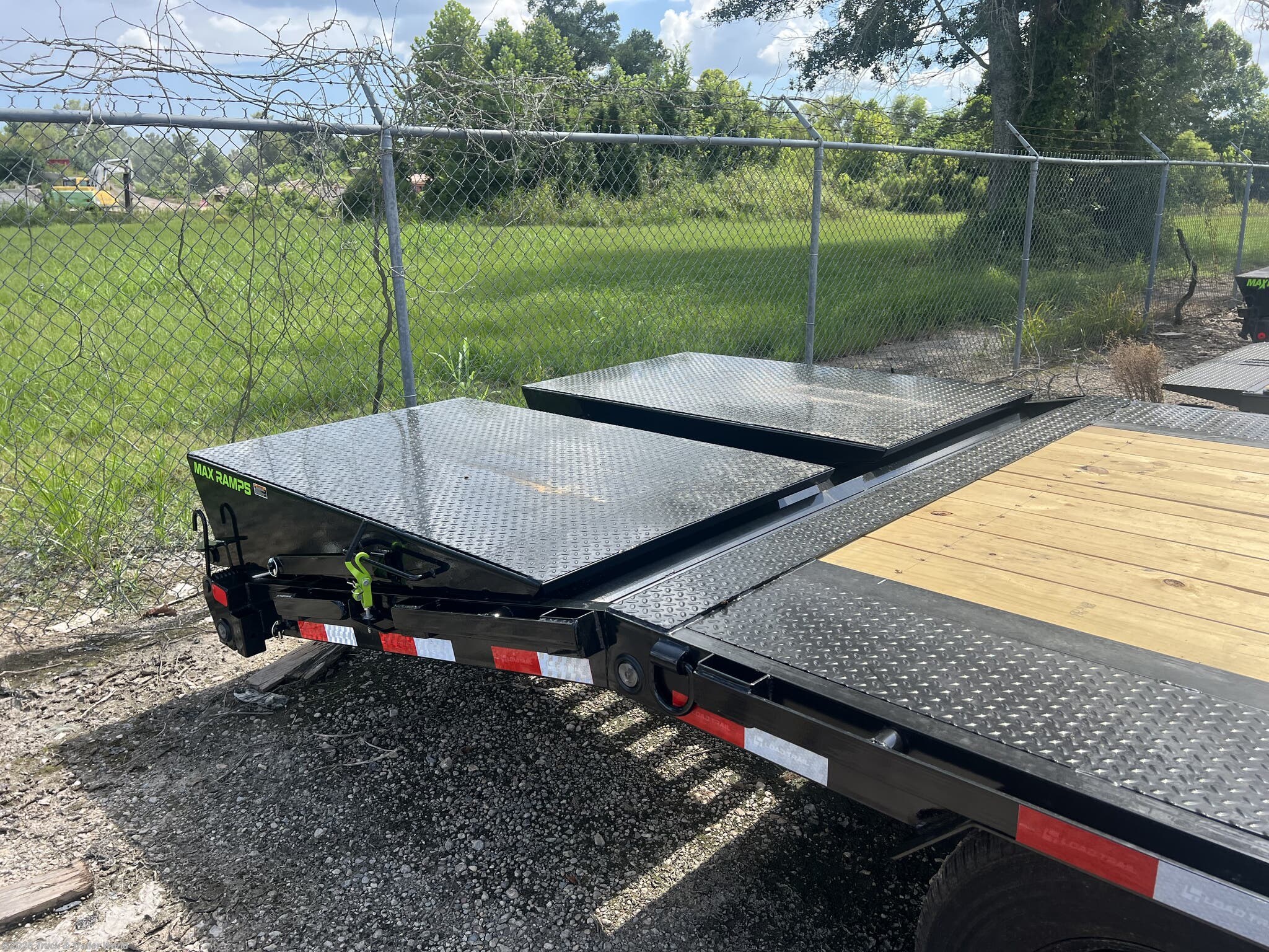 2025 GP 102&quot; x 30&apos; Load Trail Tandem Axle Gooseneck by Load Trail from Truck & Trailer World in Denham Springs, Louisiana