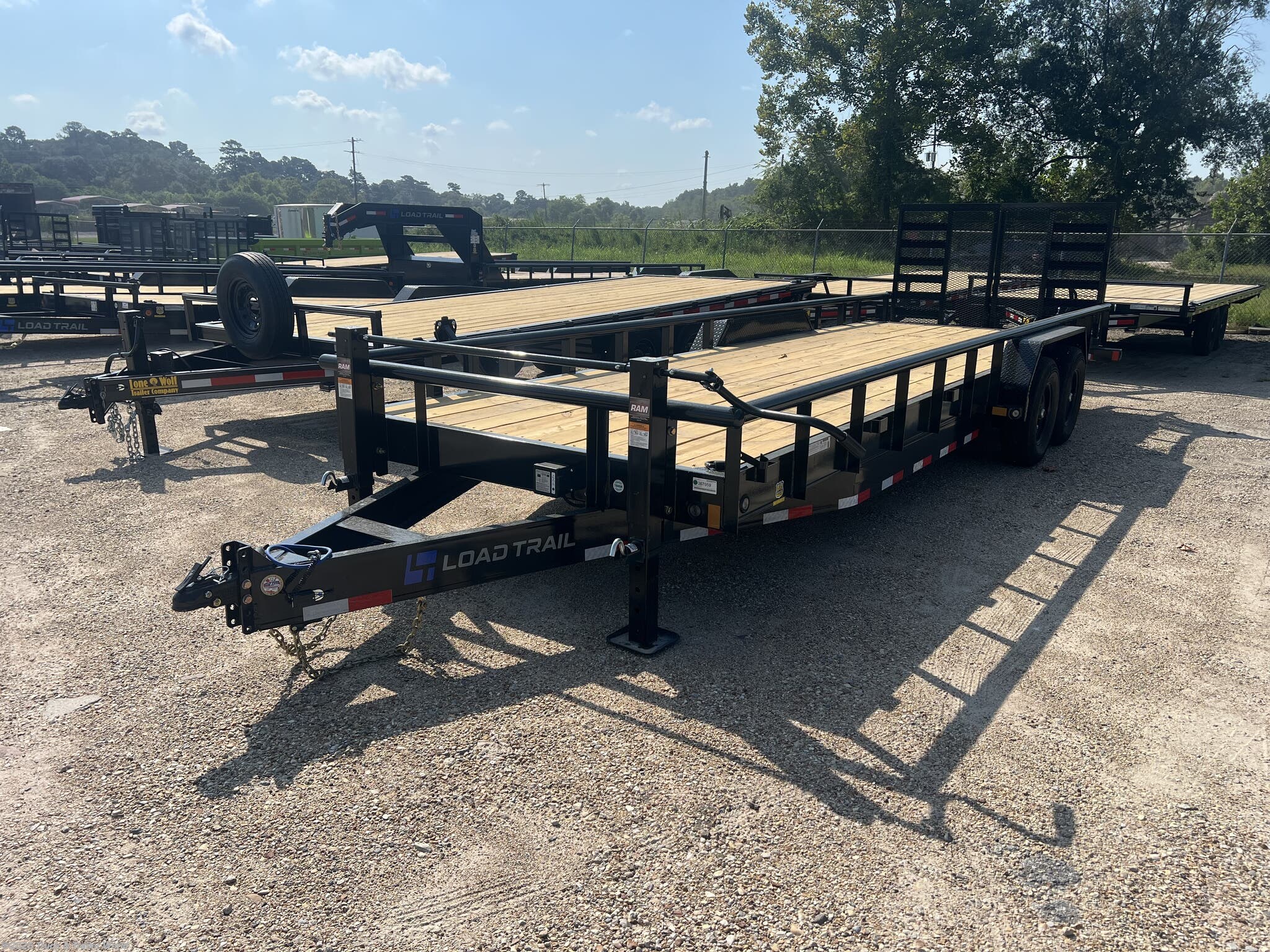 2026 Load Trail CS 83" x 24' Tandem Equipment Trailer