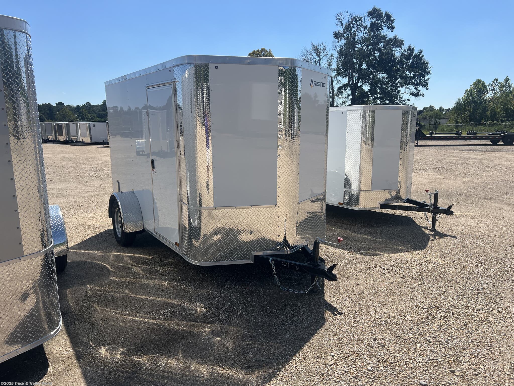 2026 Arising 6' x 10' Single Axle Enclosed