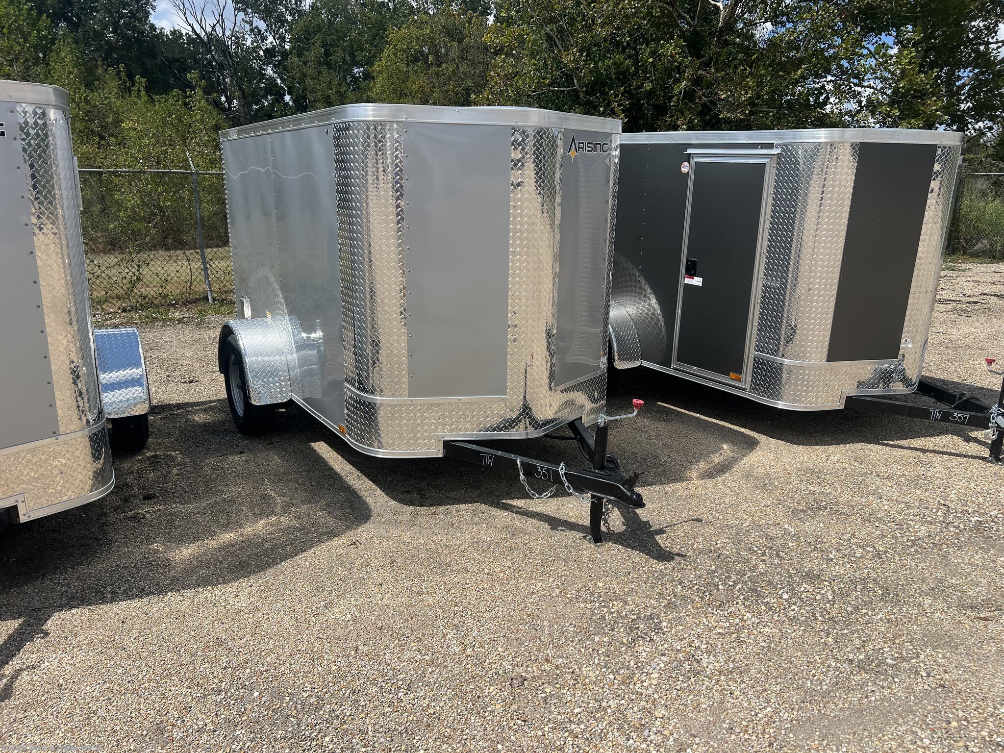 2026 Arising 5' x 8' Single Axle Enclosed