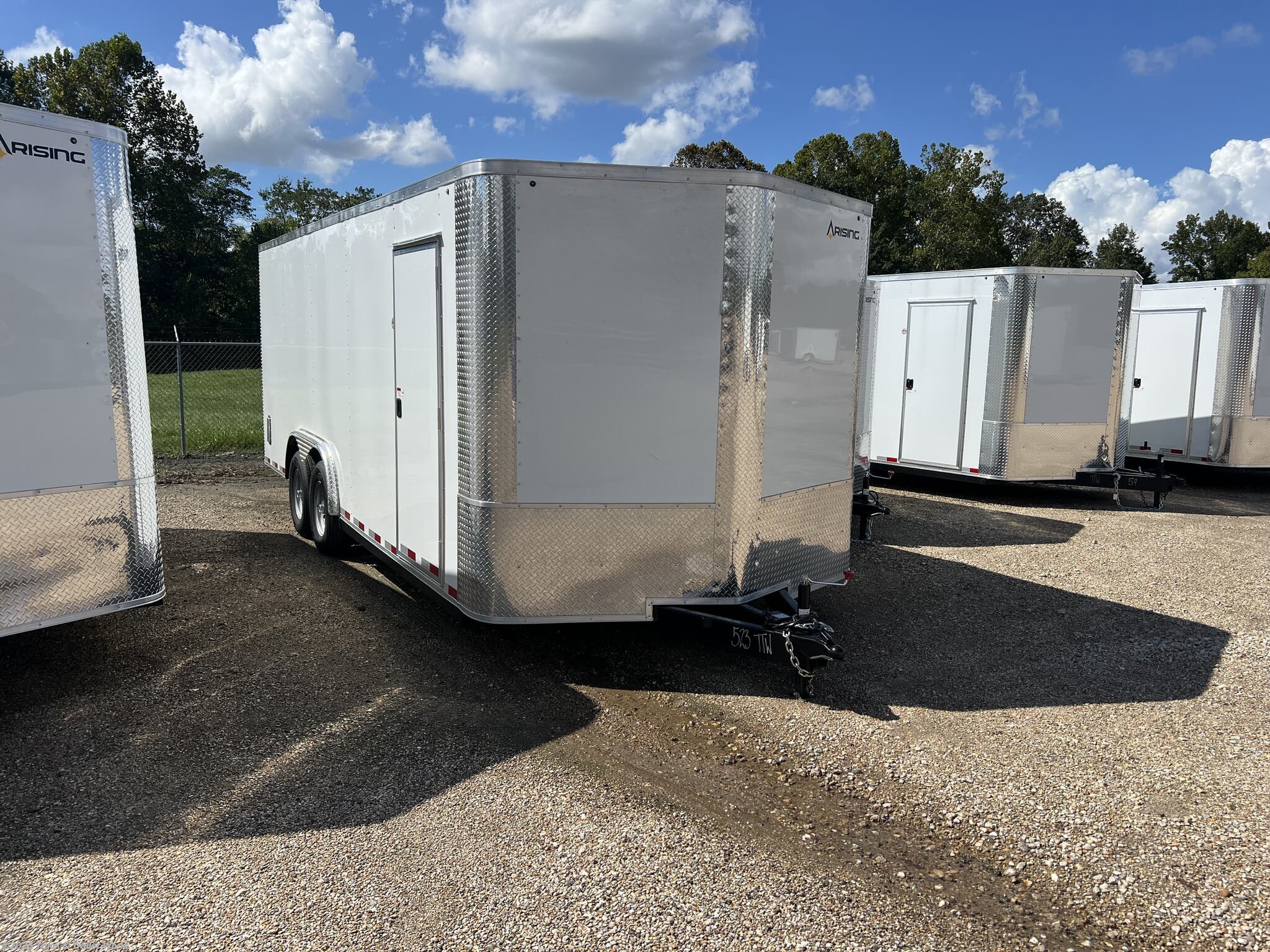 2026 Arising 8.5' x 20' Tandem Axle Enclosed
