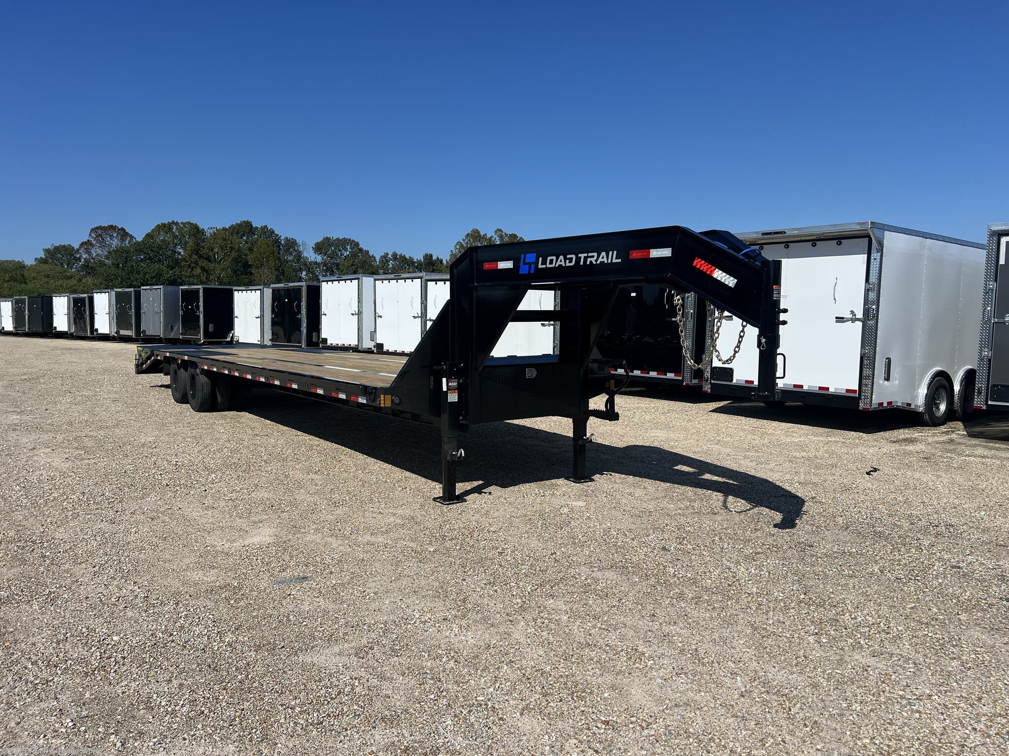 2026 Load Trail GP 102" x 36' Tandem Low-Pro Gooseneck w/Under Frame