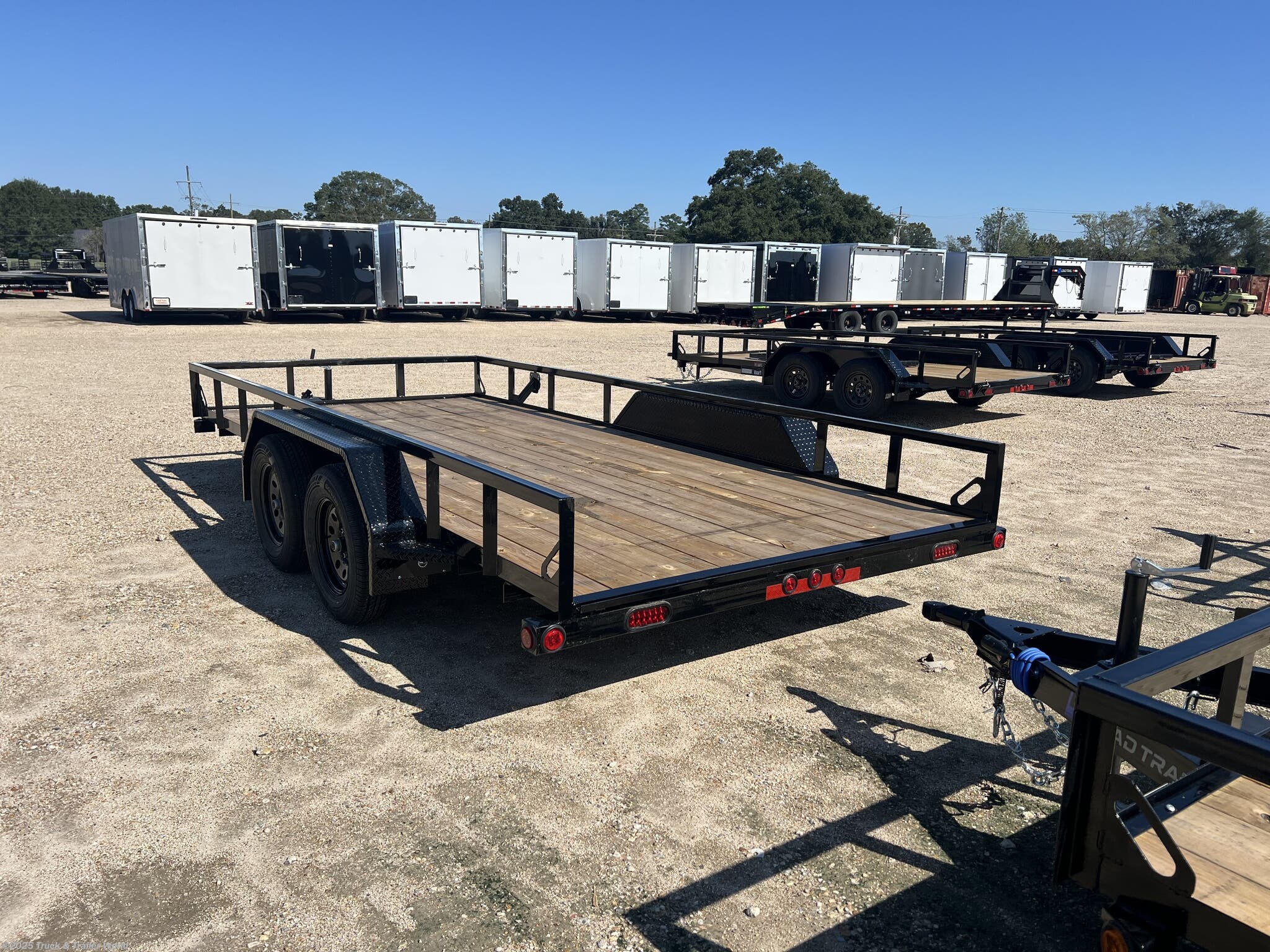 2026 UE 83&quot; x 16&apos; Tandem Axle Utility Trailer by Load Trail from Truck & Trailer World in Denham Springs, Louisiana
