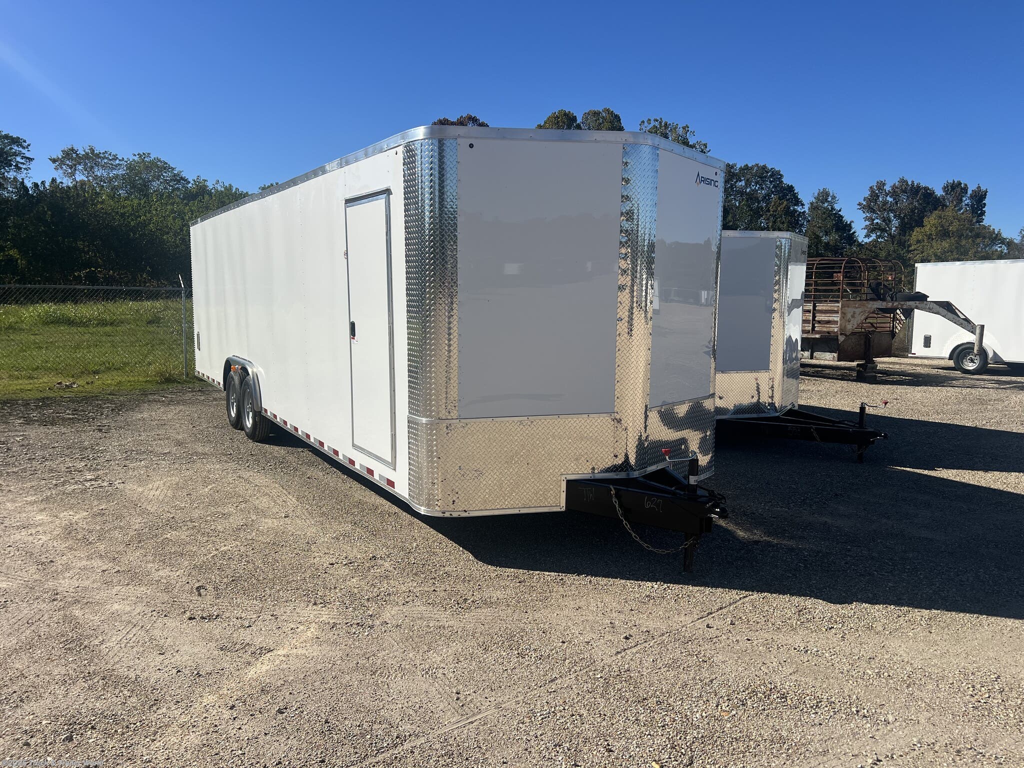 2026 Arising 8.5' x 28' Tandem Axle Enclosed