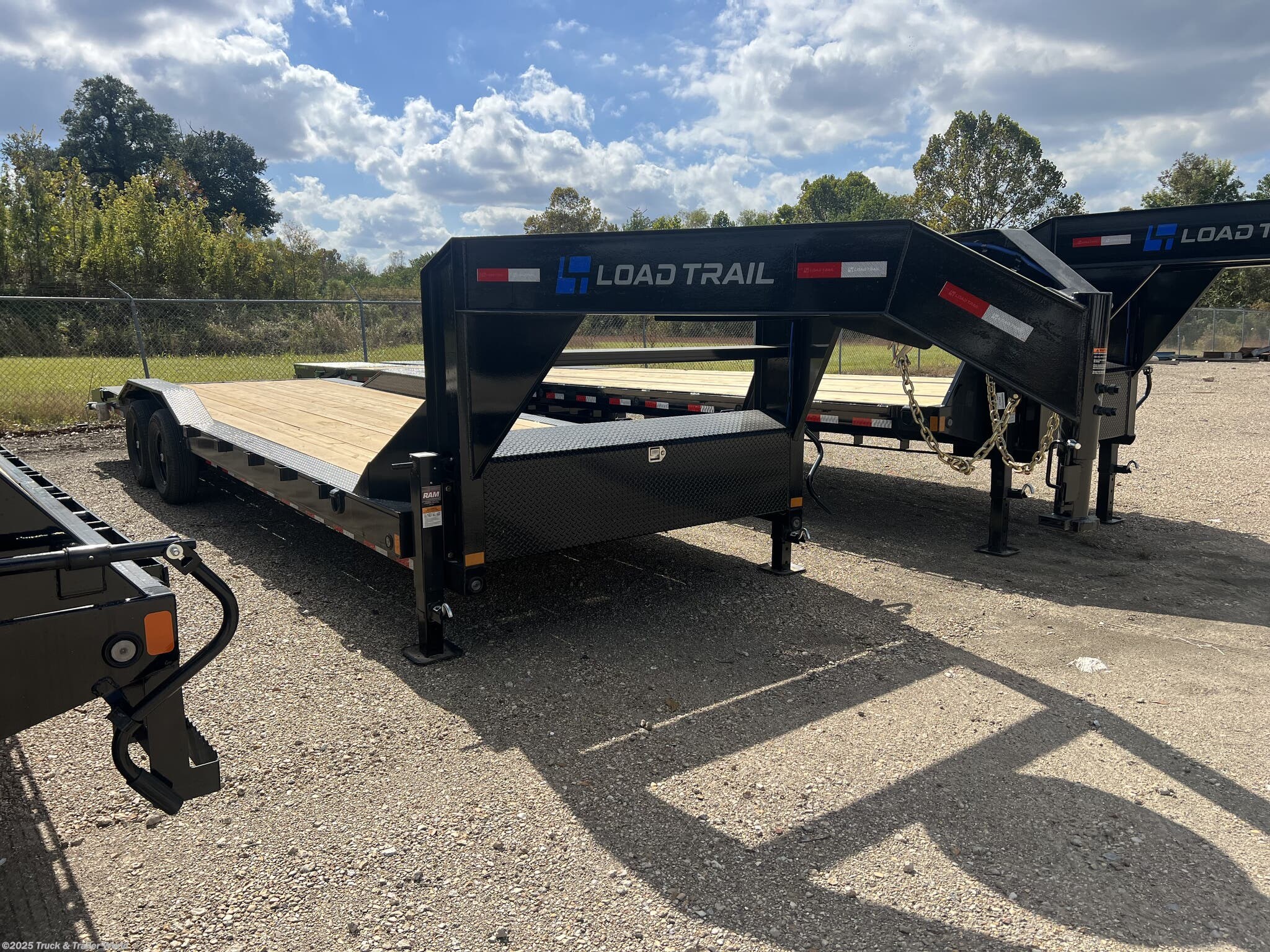 2026 Load Trail GC 102" x 26' Tandem Gooseneck Equipment Trailer