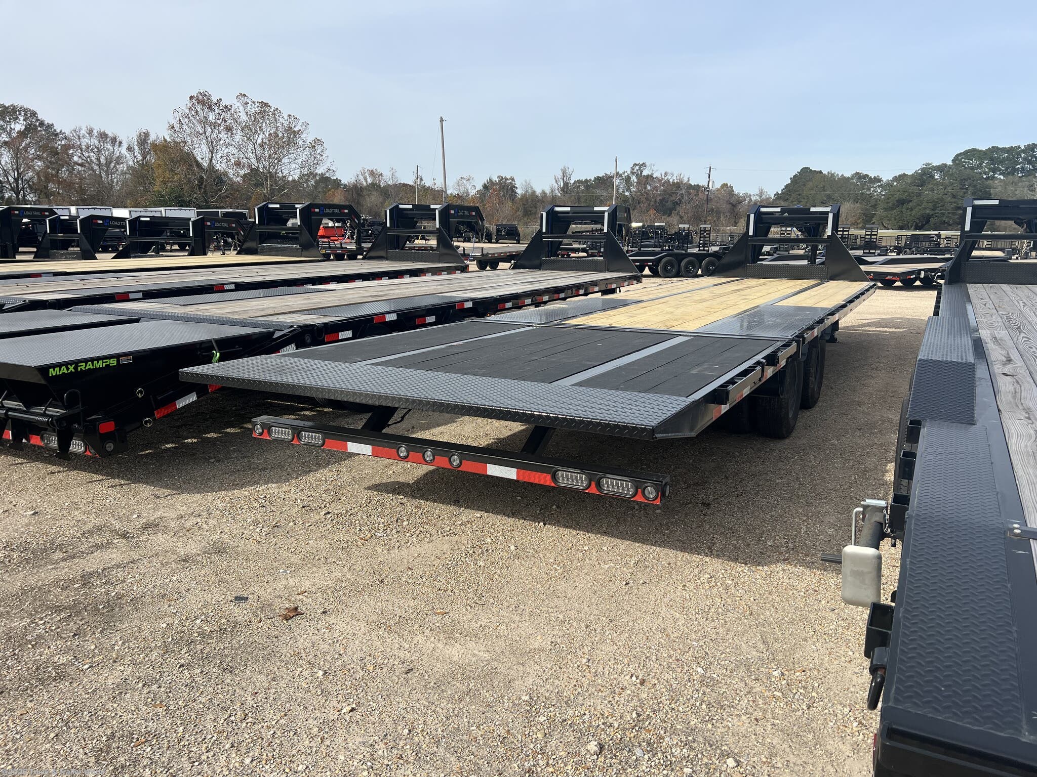 New 2026 Load Trail GL 102" x 32' Tandem Low-Pro Gooseneck w/Hyd. Dove available in Denham Springs, Louisiana