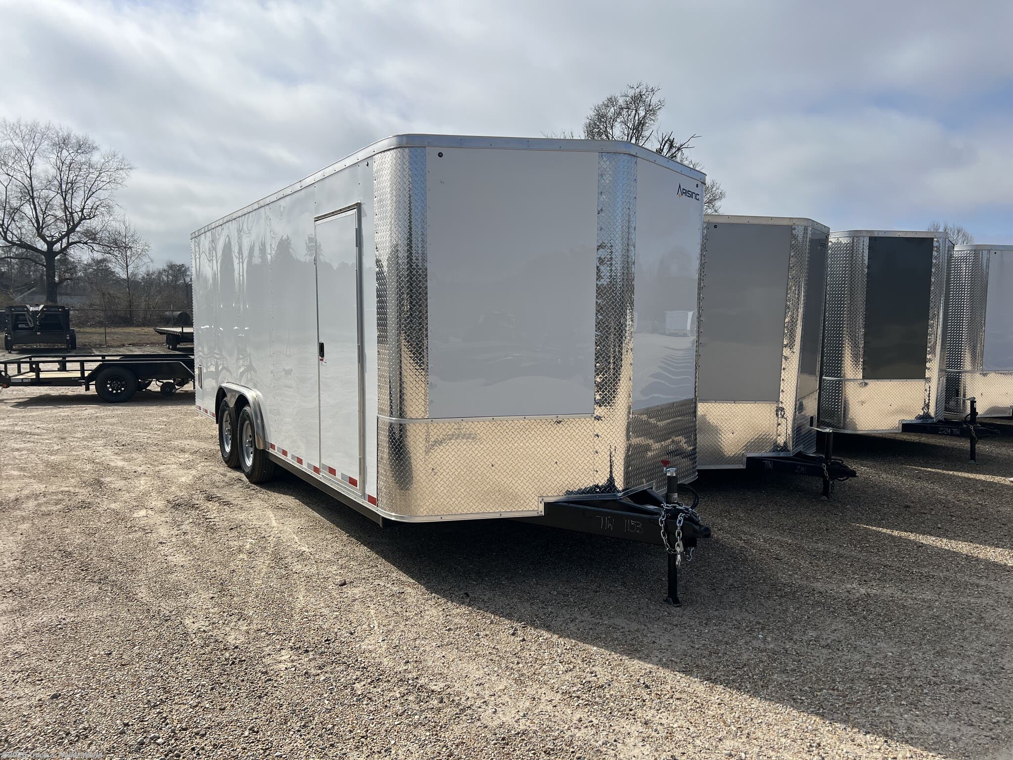 2026 Arising 8.5' x 20' Tandem Axle Enclosed
