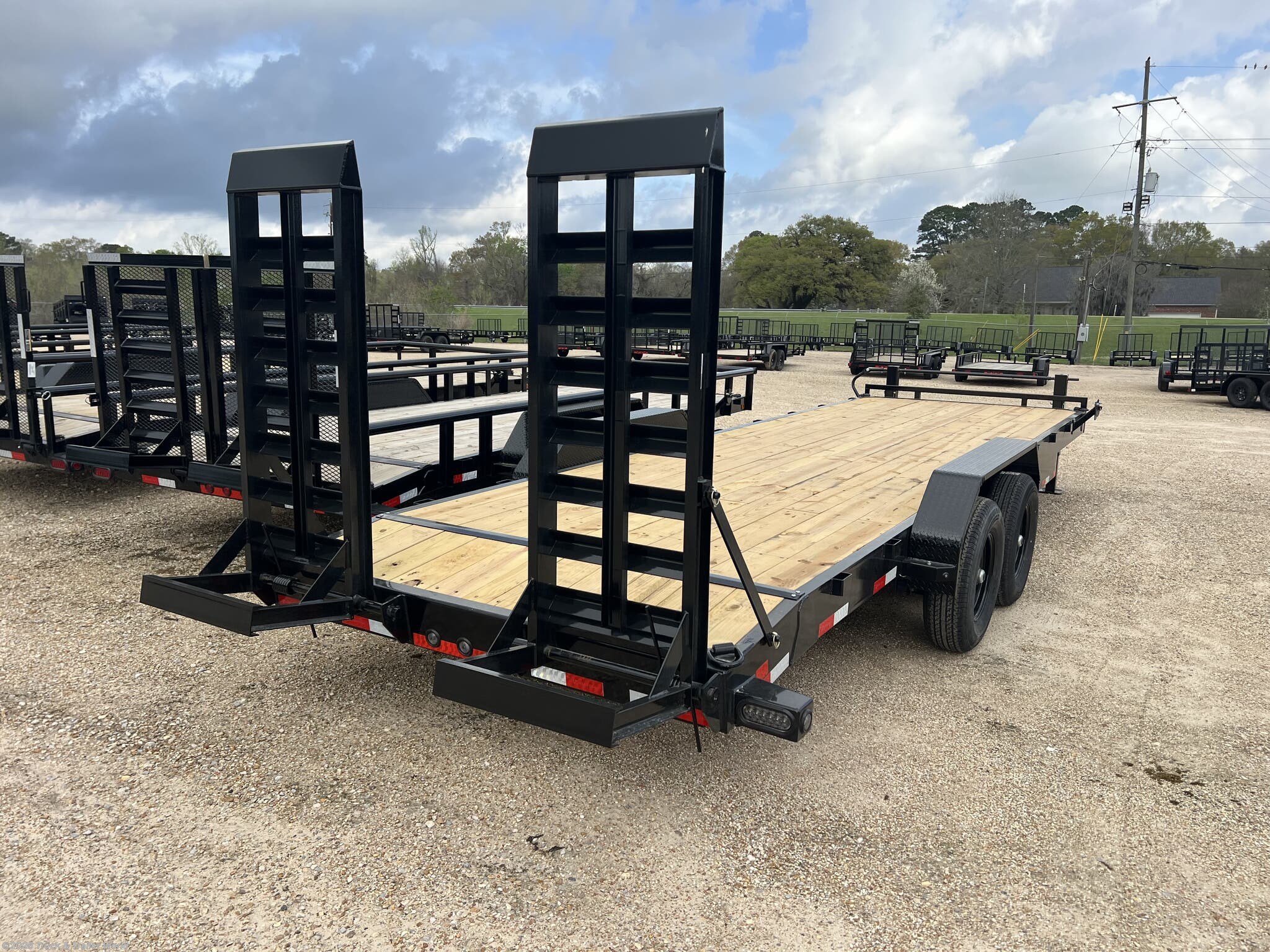 2026 CH 83" x 24' Tandem Axle Equipment Trailer by Load Trail from Truck & Trailer World in Denham Springs, Louisiana