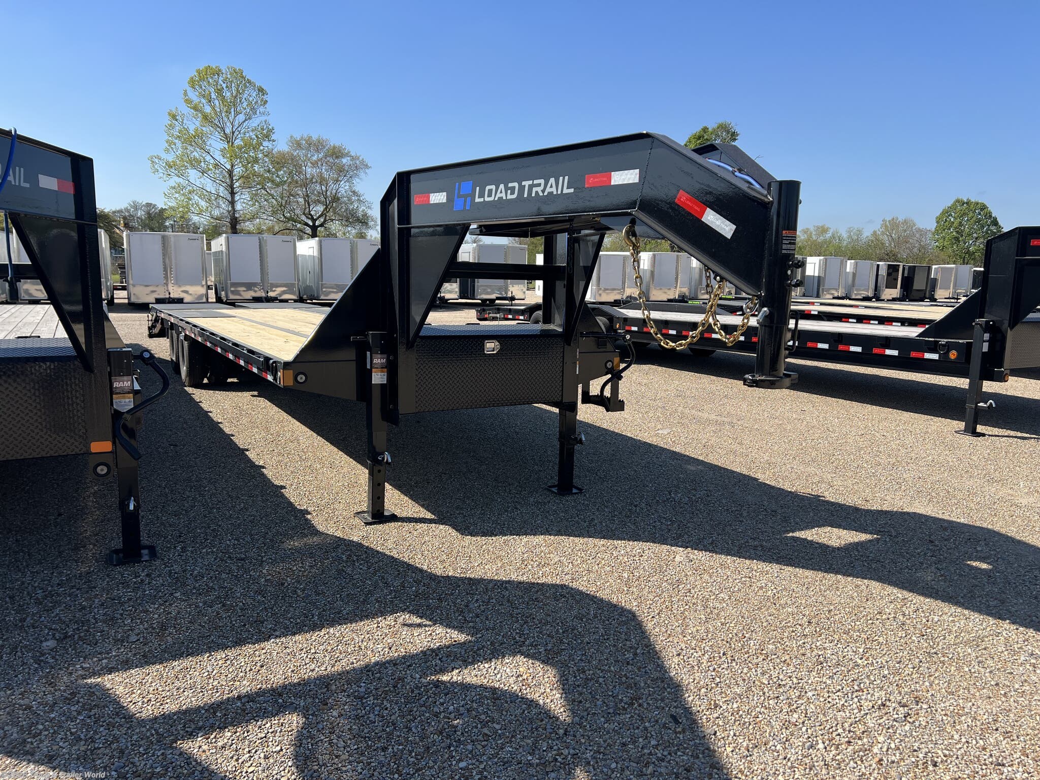 2026 Load Trail GP 102" x 32' Tandem Low-Pro Gooseneck